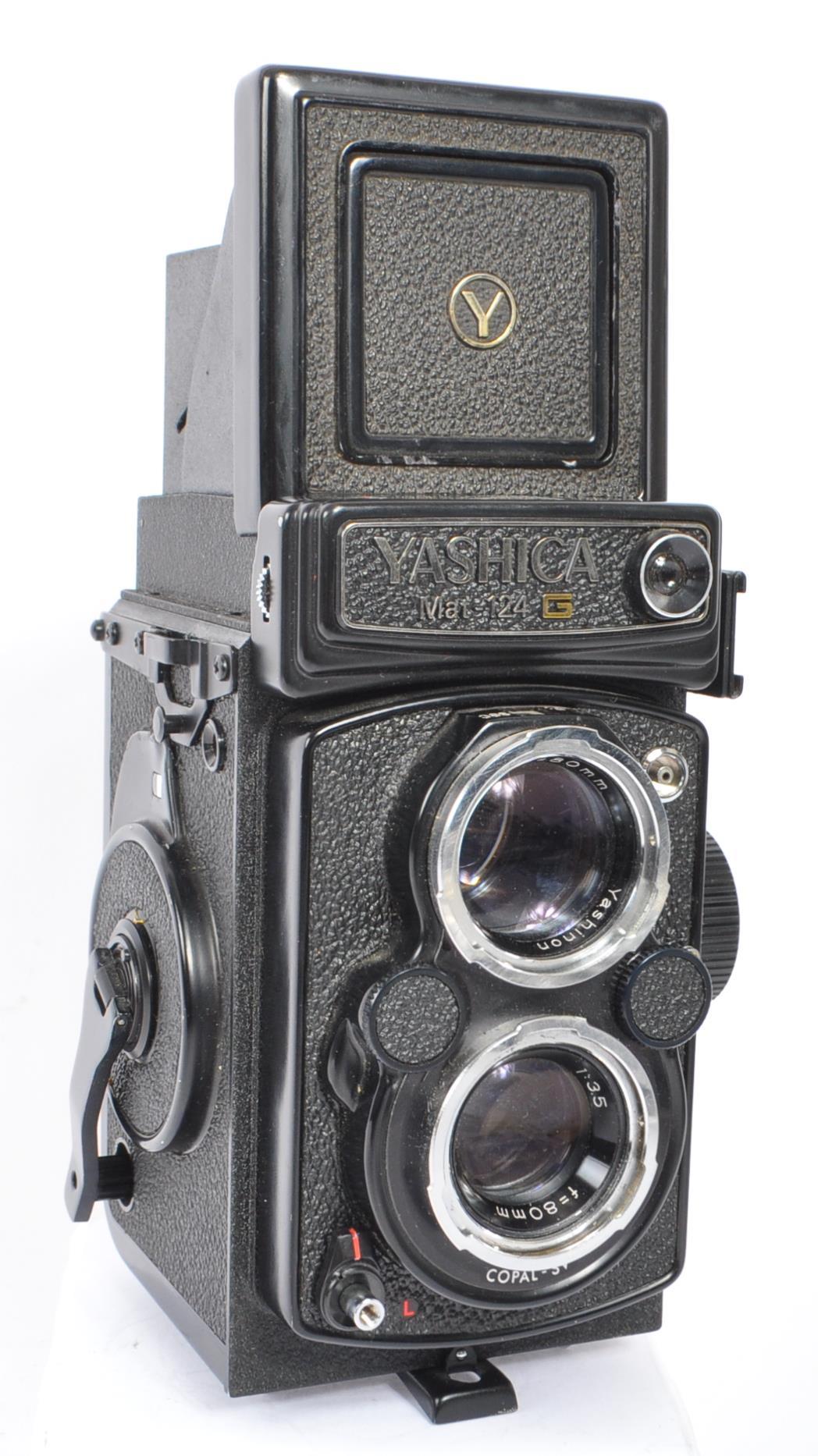 YASHICA MAT-124 G MEDIUM FORMAT TLR CAMERA - Image 6 of 6