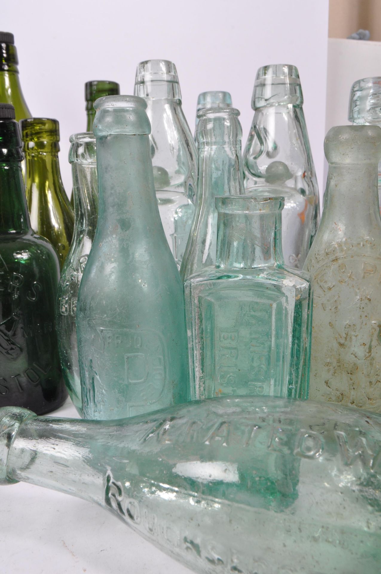 LARGE COLLECTION OF BRISTOL BREWERY GLASS BOTTLES - Image 6 of 6