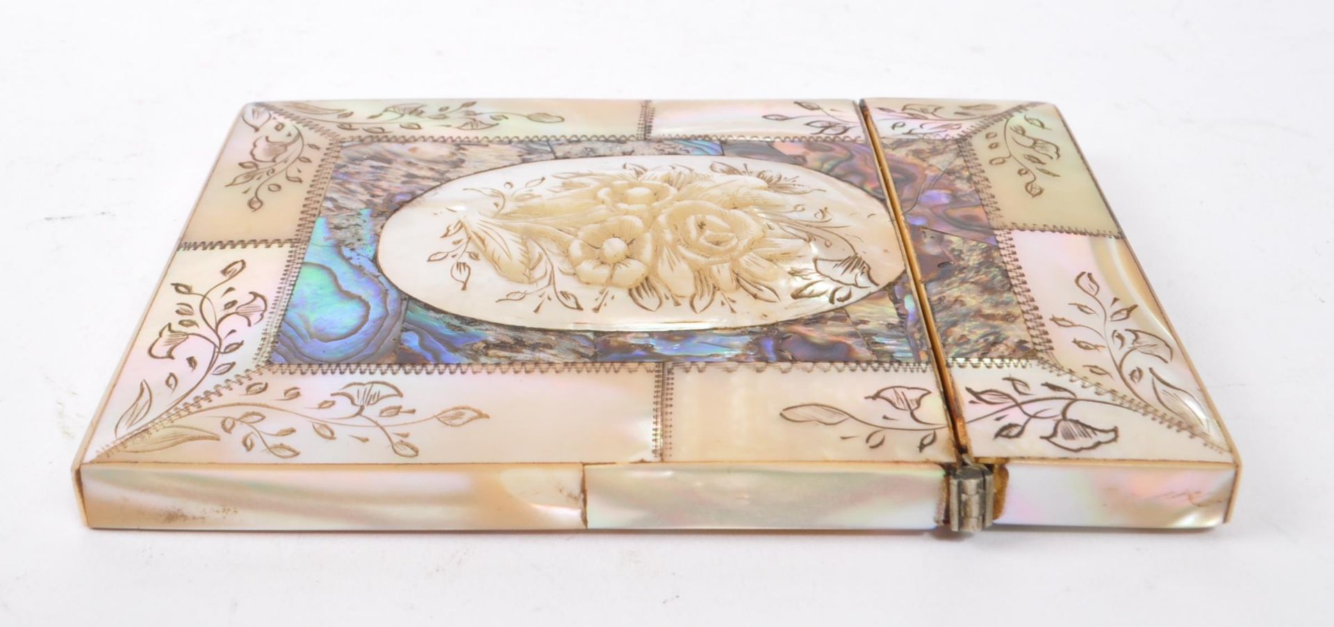 19TH CENTURY MOTHER OF PEARL CALLING CARD CASE - Bild 6 aus 6