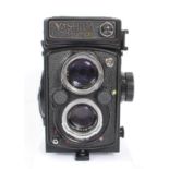 YASHICA MAT-124 G MEDIUM FORMAT TLR CAMERA