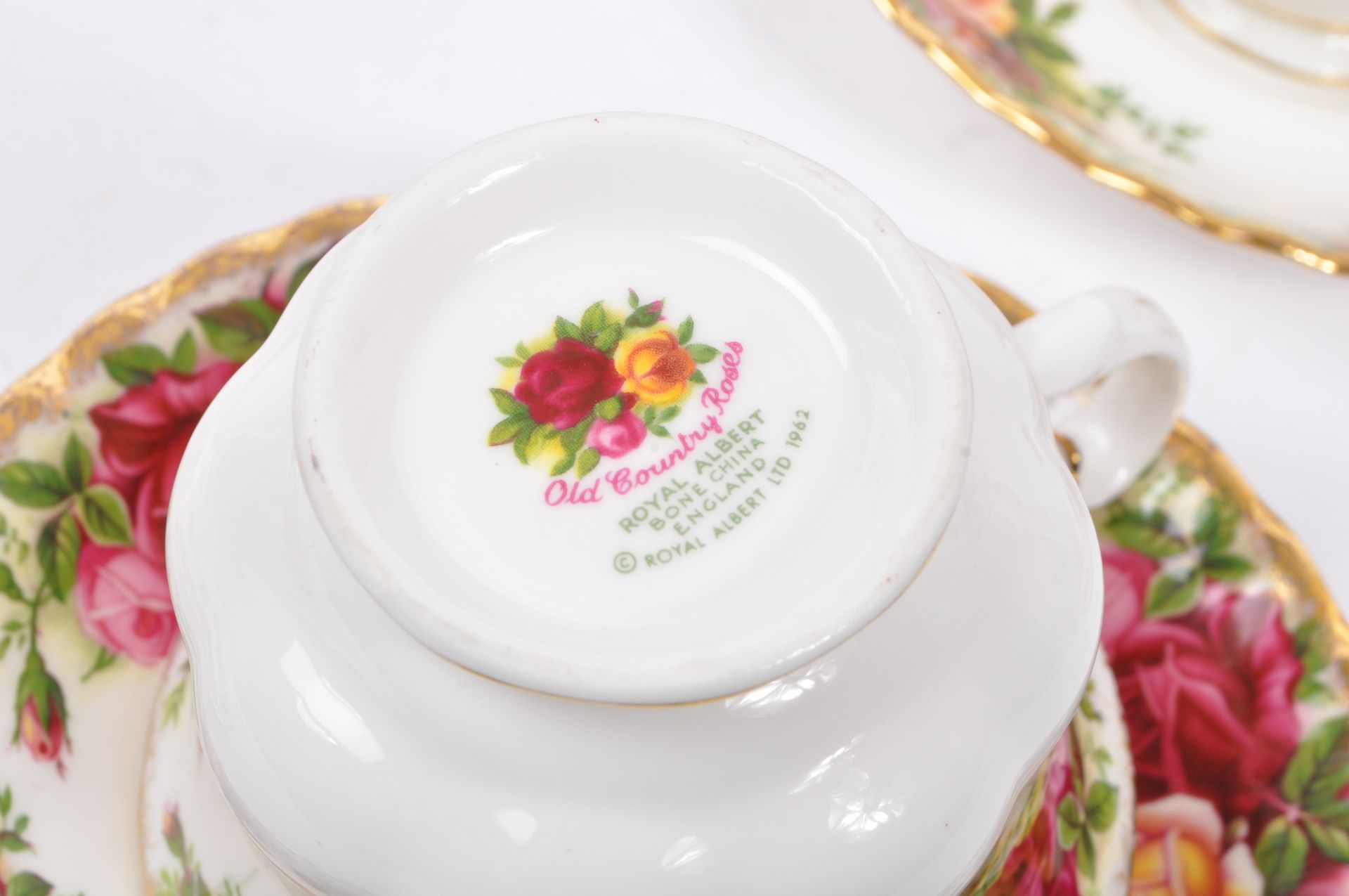 MID 20TH CENTURY OLD COUNTRY ROSES ROYAL ALBERT TEA SET - Bild 8 aus 8