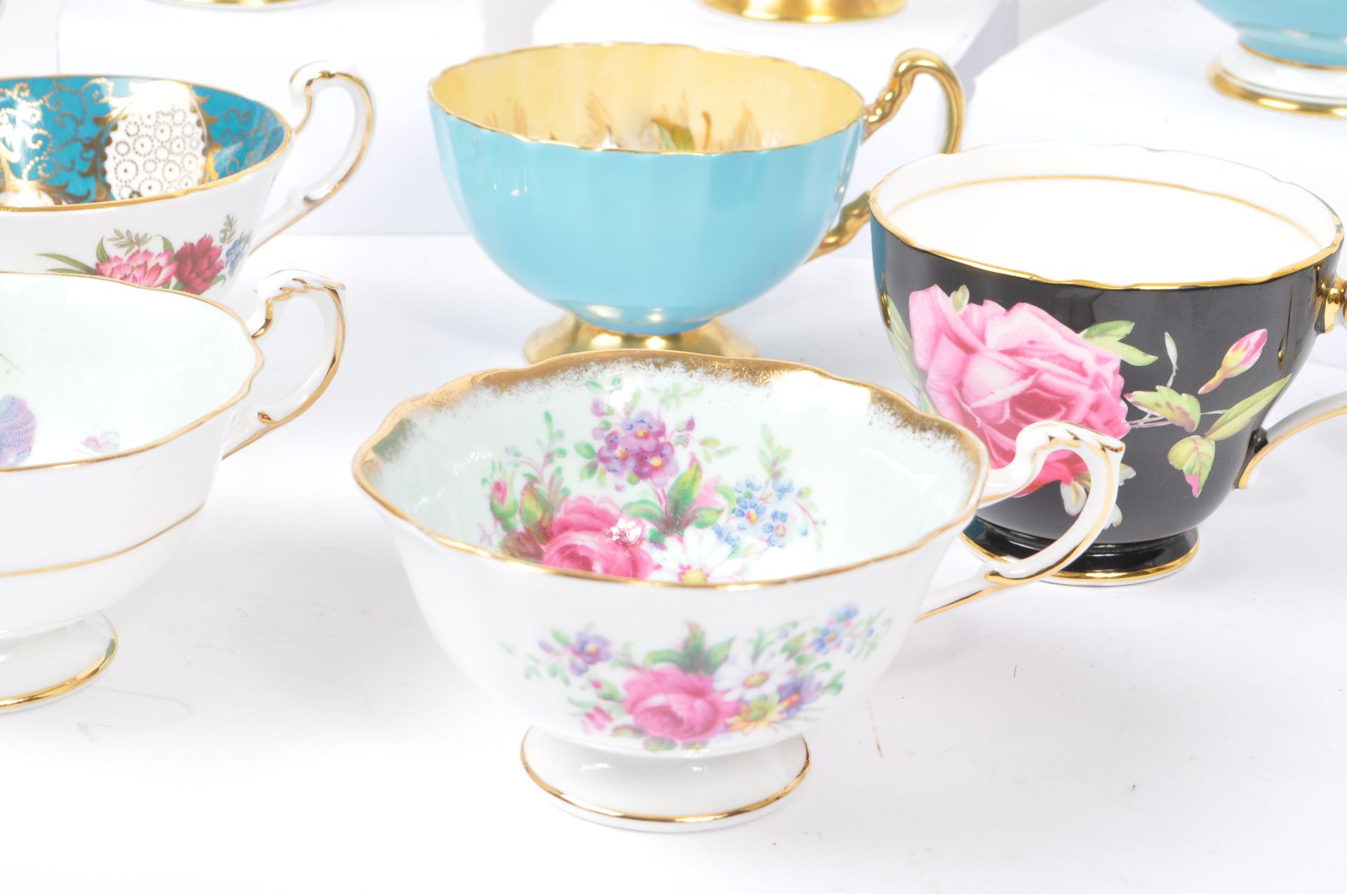 AYNSLEY - COLLECTION OF 20TH CENTURY CABINET TEACUPS - Image 3 of 11