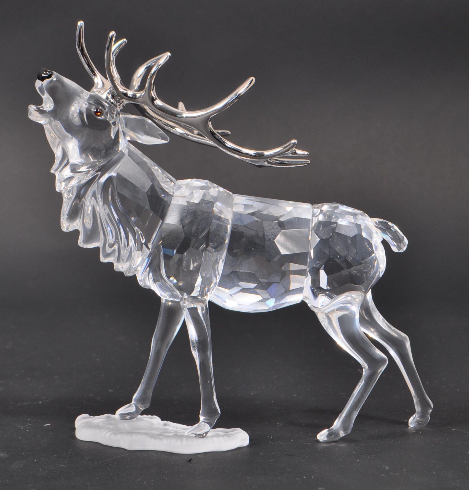 SWAROVSKI - COLLECTION OF DECORATIVE ANIMAL FIGURES - Image 4 of 12