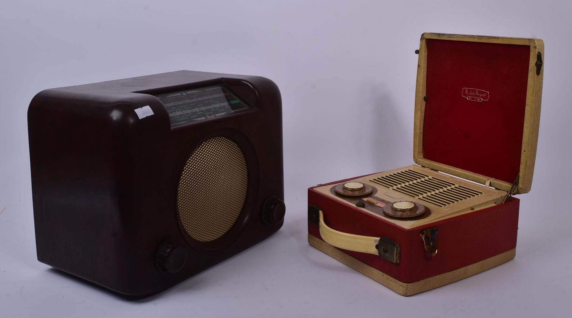 MID CENTURY 1950S BAKELITE BUSH RADIO & VIDOR REEL TO REEL - Image 5 of 5