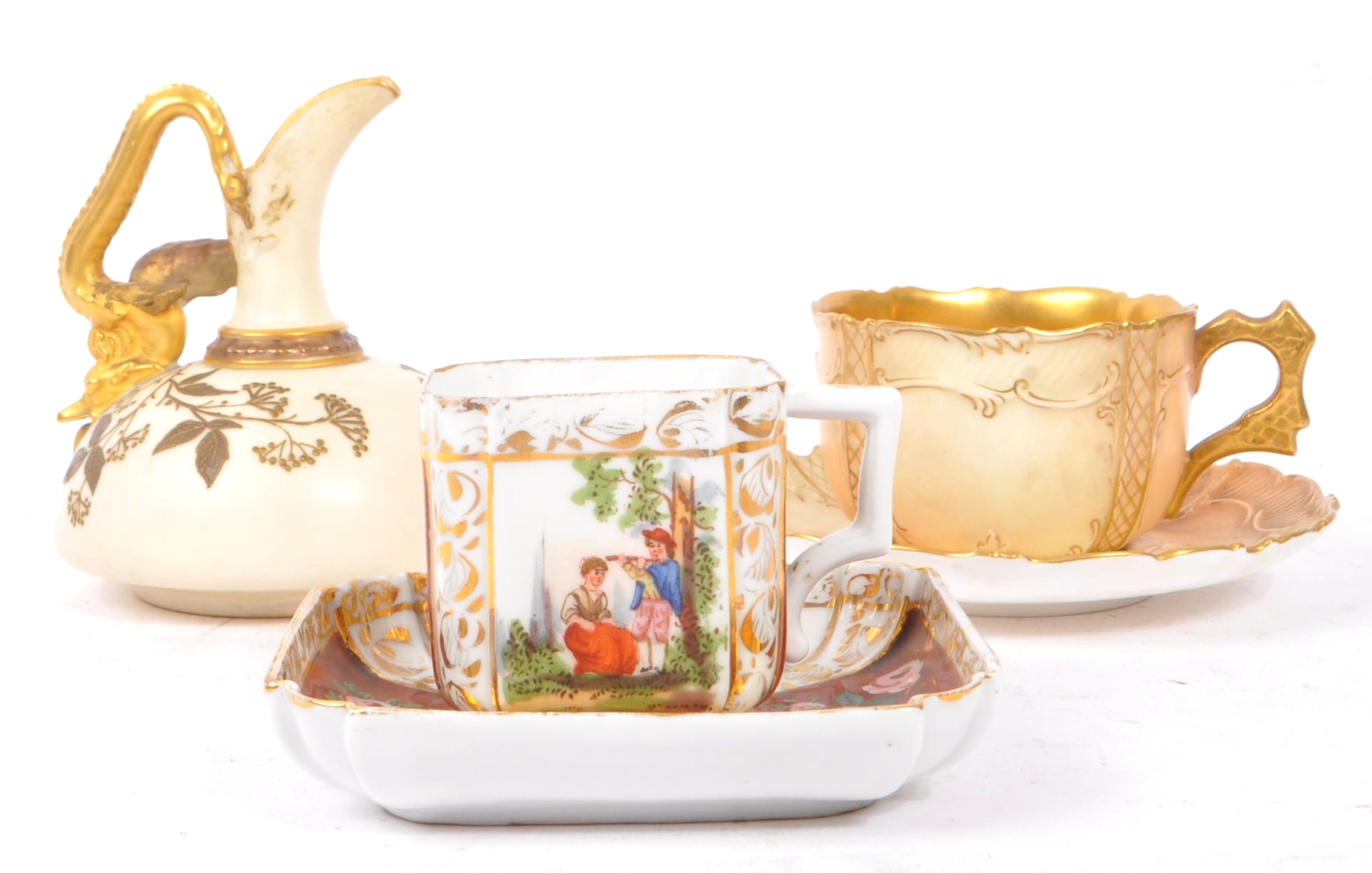 ROYAL WORCESTER - LATE 19TH CENTURY GILT CUP & SAUCER