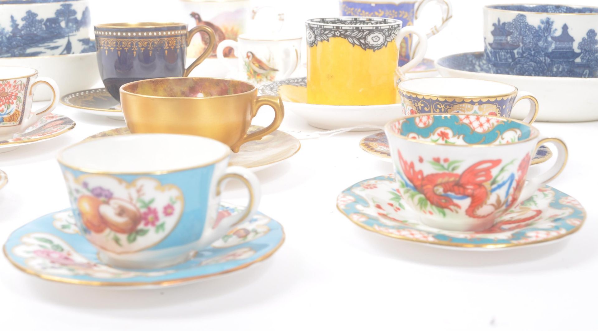 ROYAL WORCESTER - COLLECTION OF MINIATURE TEACUPS - Image 2 of 8