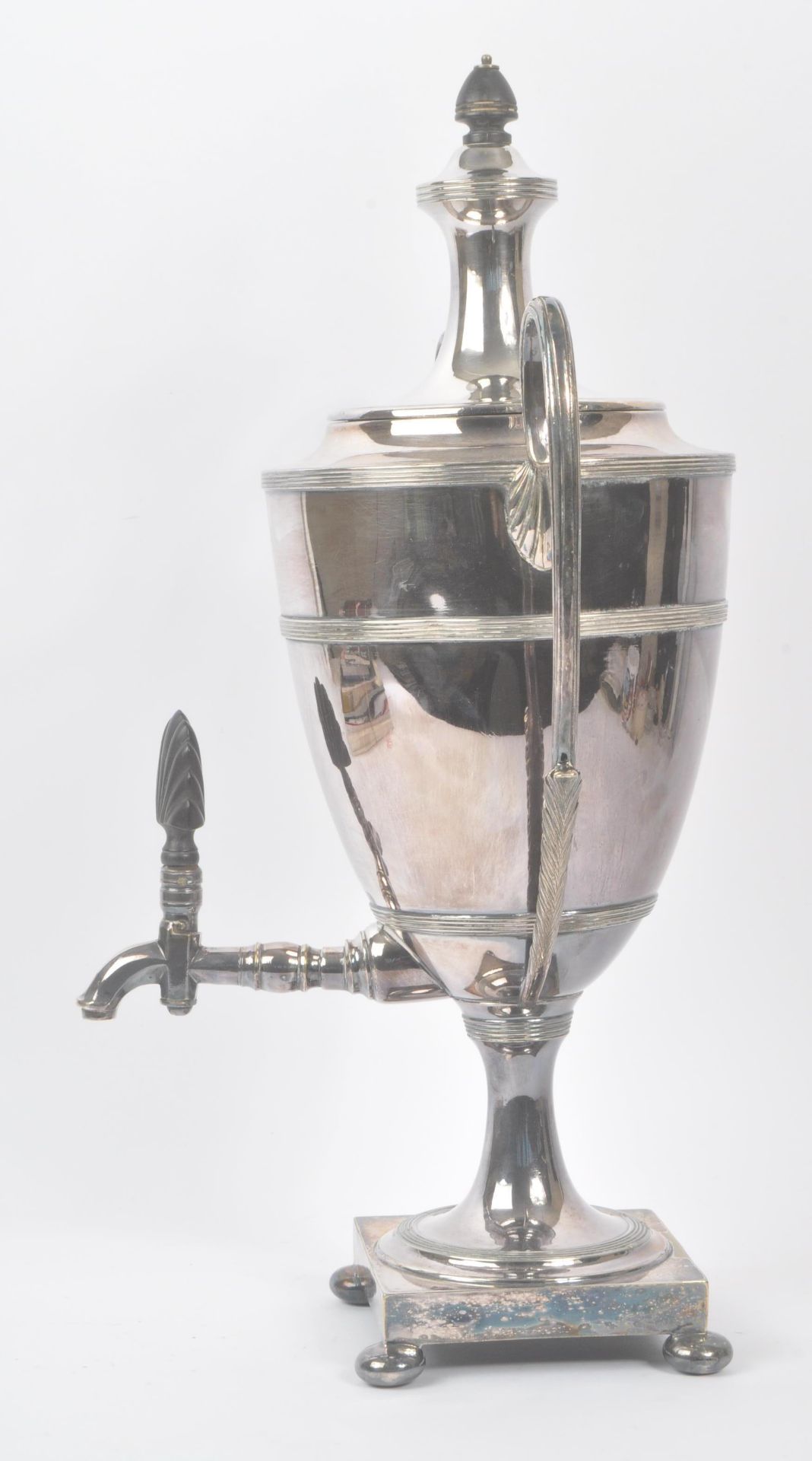 20TH CENTURY DECO SILVER PLATED SAMOVAR - Bild 3 aus 7