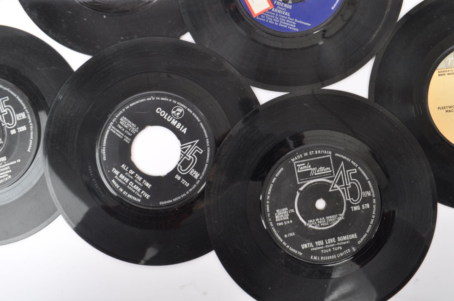 COLLECTION OF LATER 20TH CENTURY 45 RPM VINYL SINGLE RECORDS - Image 3 of 10