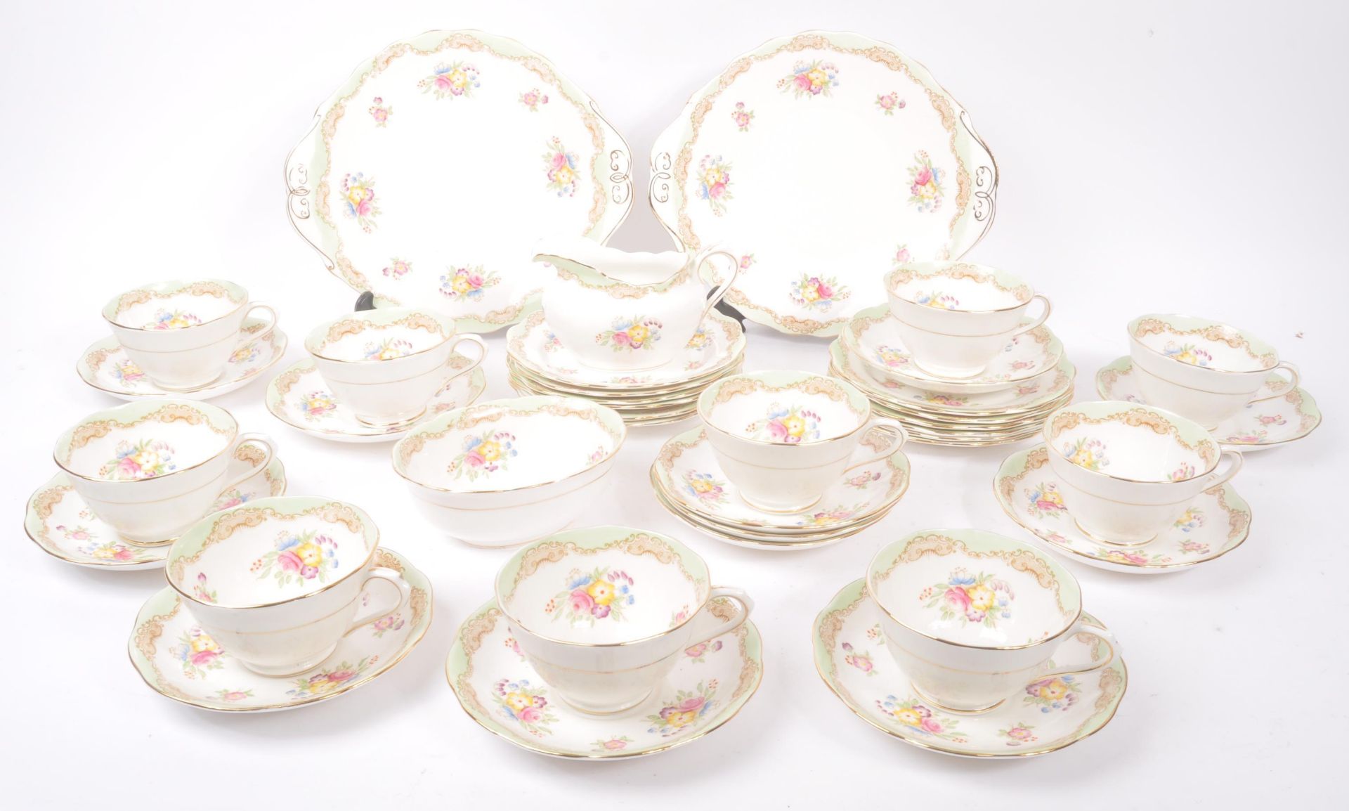 ROYAL ALBERT - EARLY 20TH CENTURY PORCELAIN TEA SERVICE