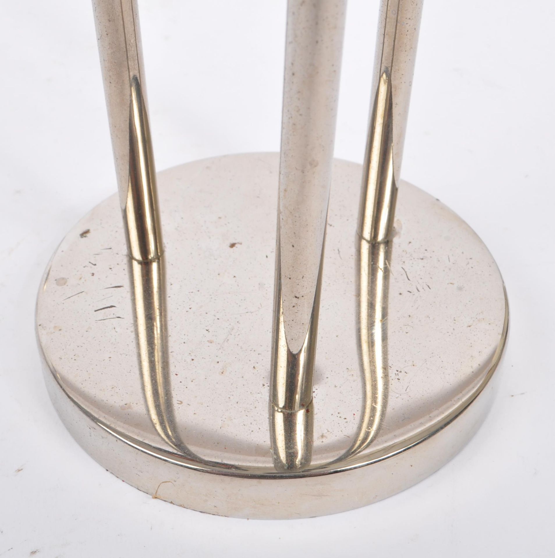 COLLECTION OF EIGHT 1980S STAINLESS STEEL CANDLE HOLDERS - Bild 7 aus 10