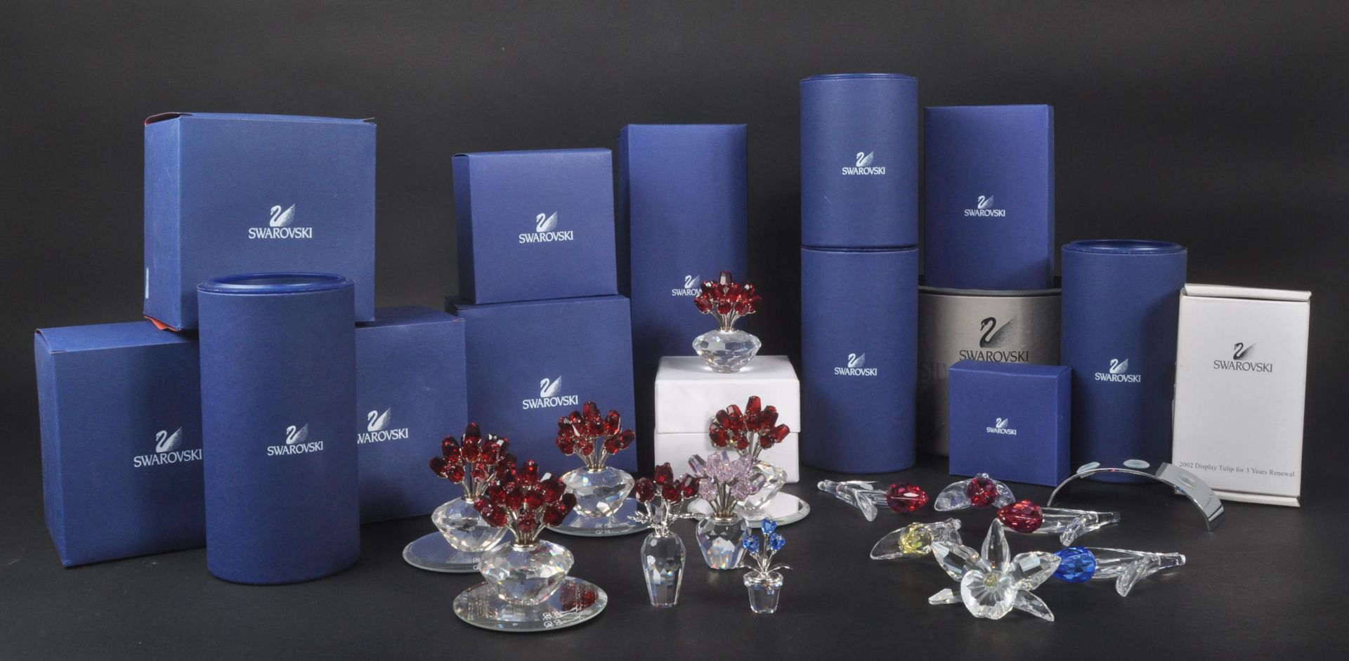 SWAROVSKI - COLLECTION OF CRYSTAL FLOWERS