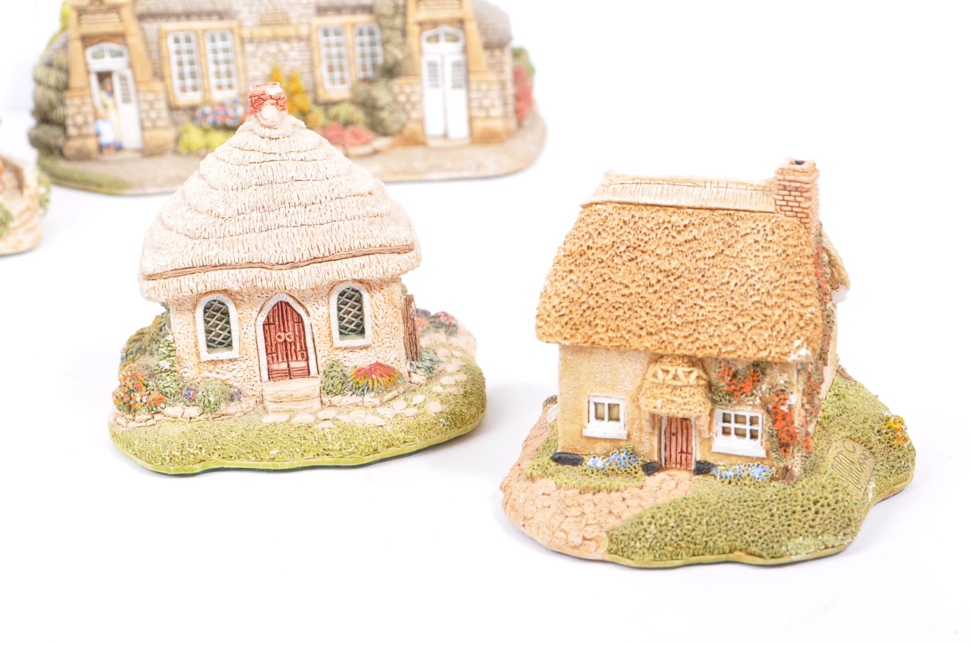 COLLECTION OF VINTAGE LILLIPUT LANE COTTAGES - Bild 10 aus 11