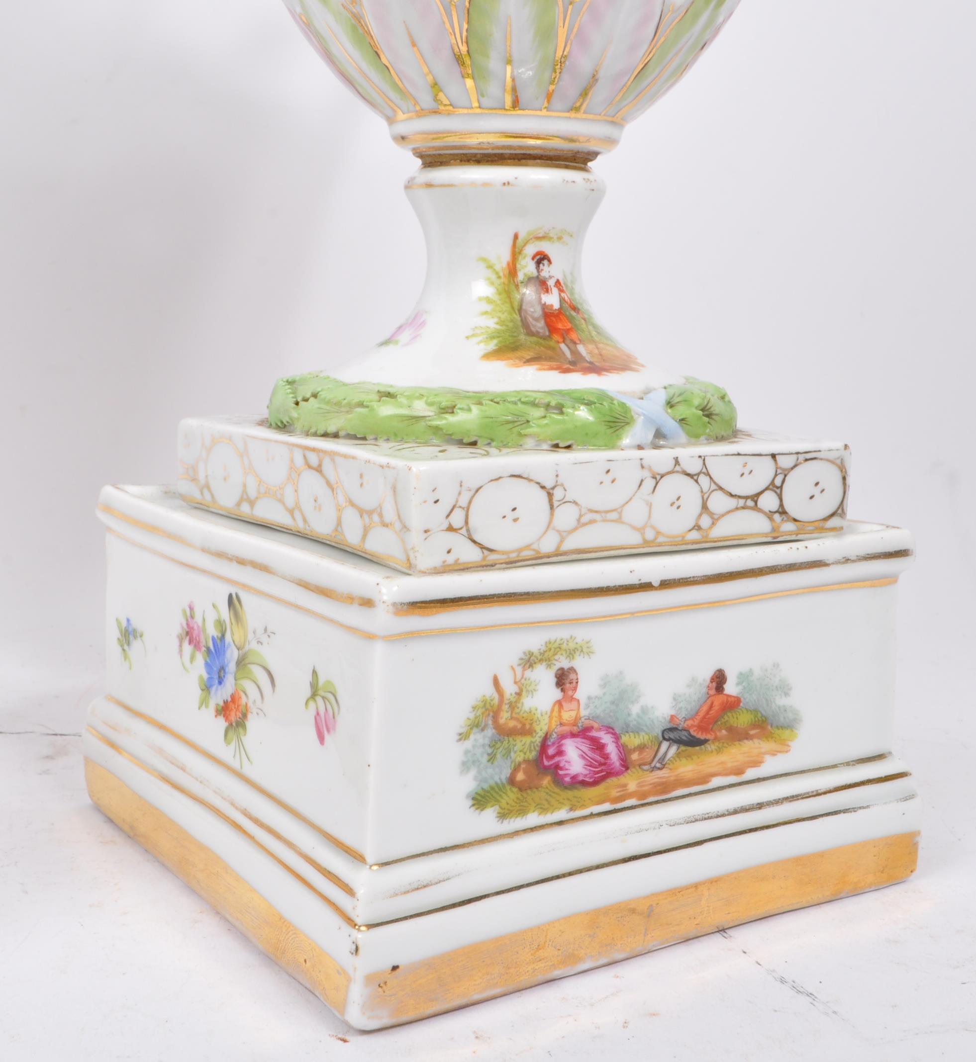 PAIR OF CHINA CONTINENTAL DRESDEN SPRAY STYLE URNS - Image 6 of 7