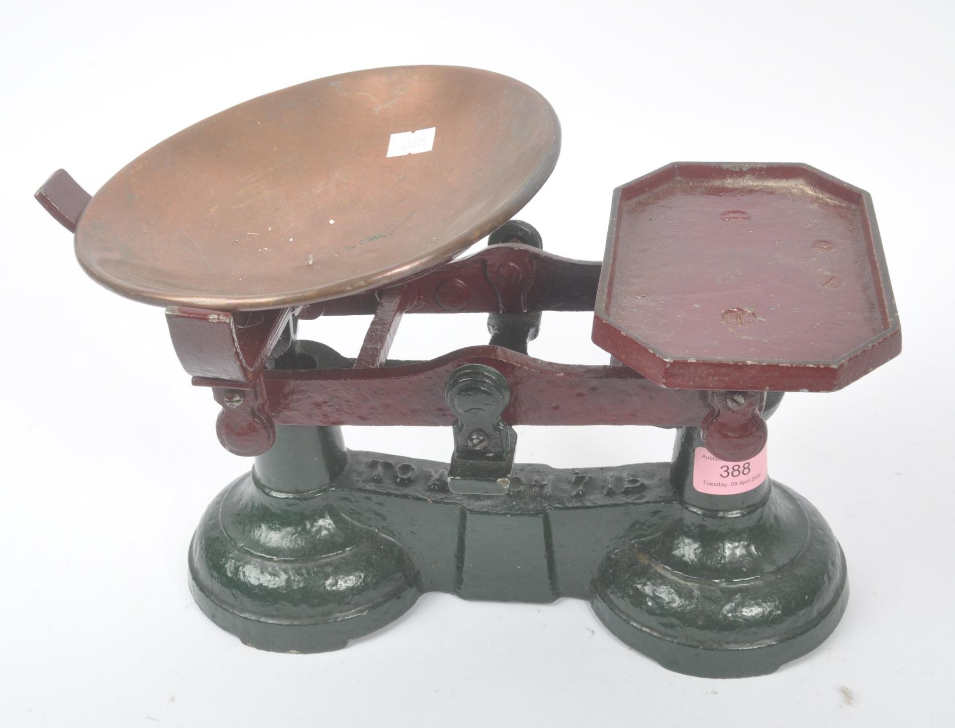 SET OF EARLY 20TH CENTURY CAST IRON WEIGHING SCALES - Image 9 of 10