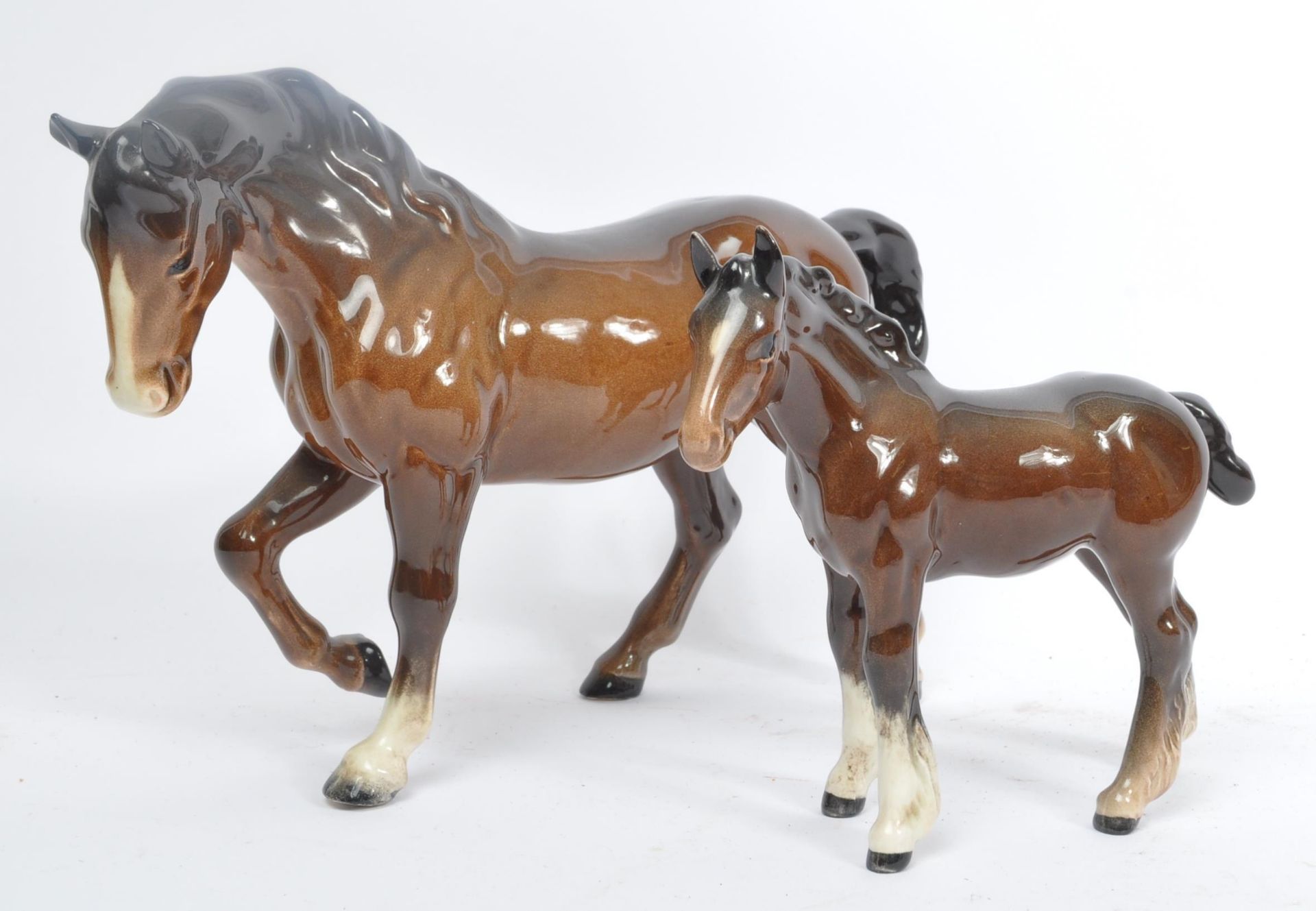 BESWICK - COLLECTION OF FIVE PORCELAIN HORSE FIGURINES - Image 2 of 6