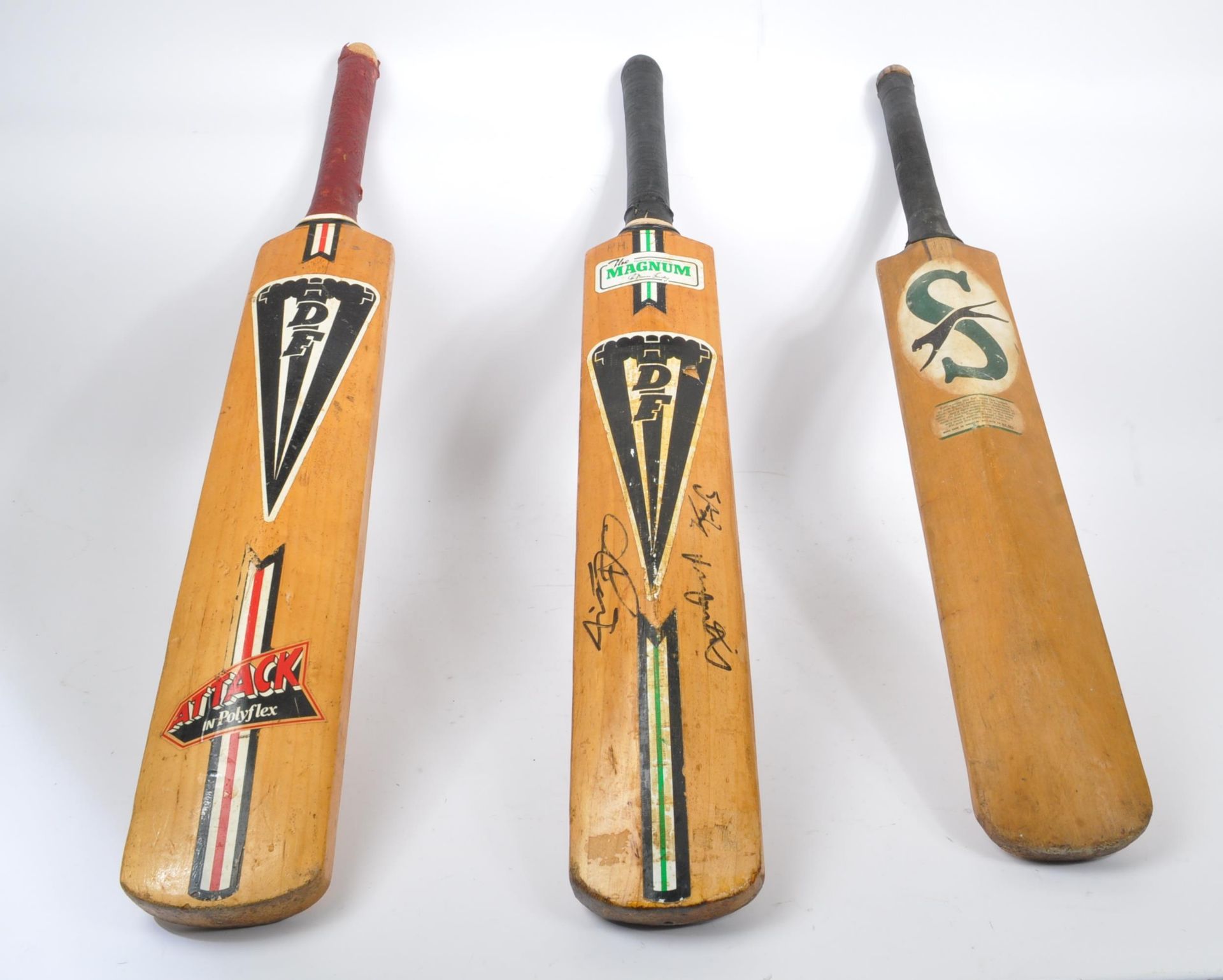OF SPORTING INTEREST - COLLECTION OF THREE CRICKET BATS - Image 2 of 7