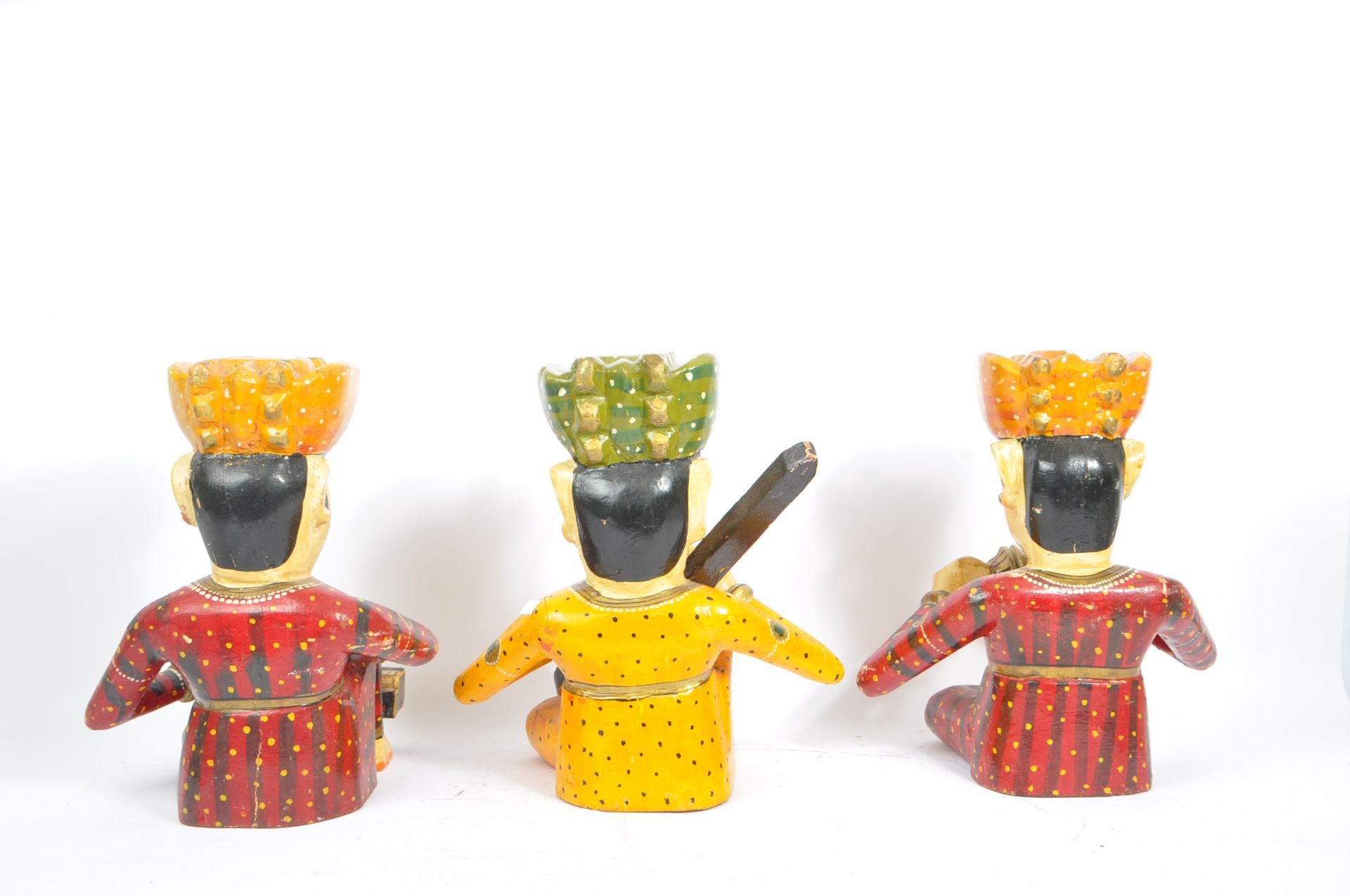 THREE RAJASTHANI INDIAN BAWLA BAND FIGURES - Image 3 of 9