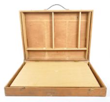 LARGE MID 20TH CENTURY ARTIST'S PAINTING PALETTE CARRY CASE