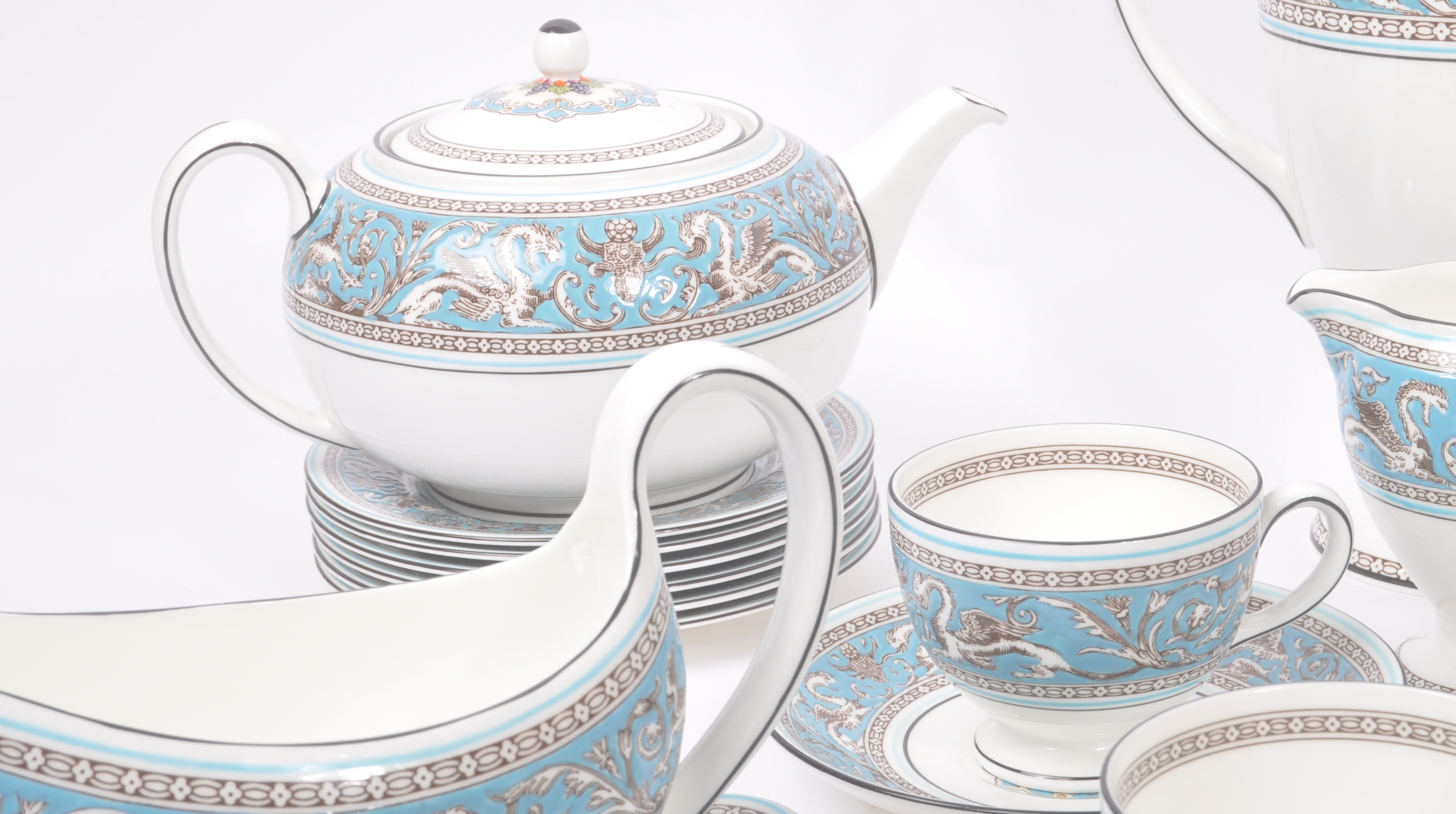 WEDGWOOD - FLORENTINE TEA AND COFFEE SERVICE - Image 8 of 11