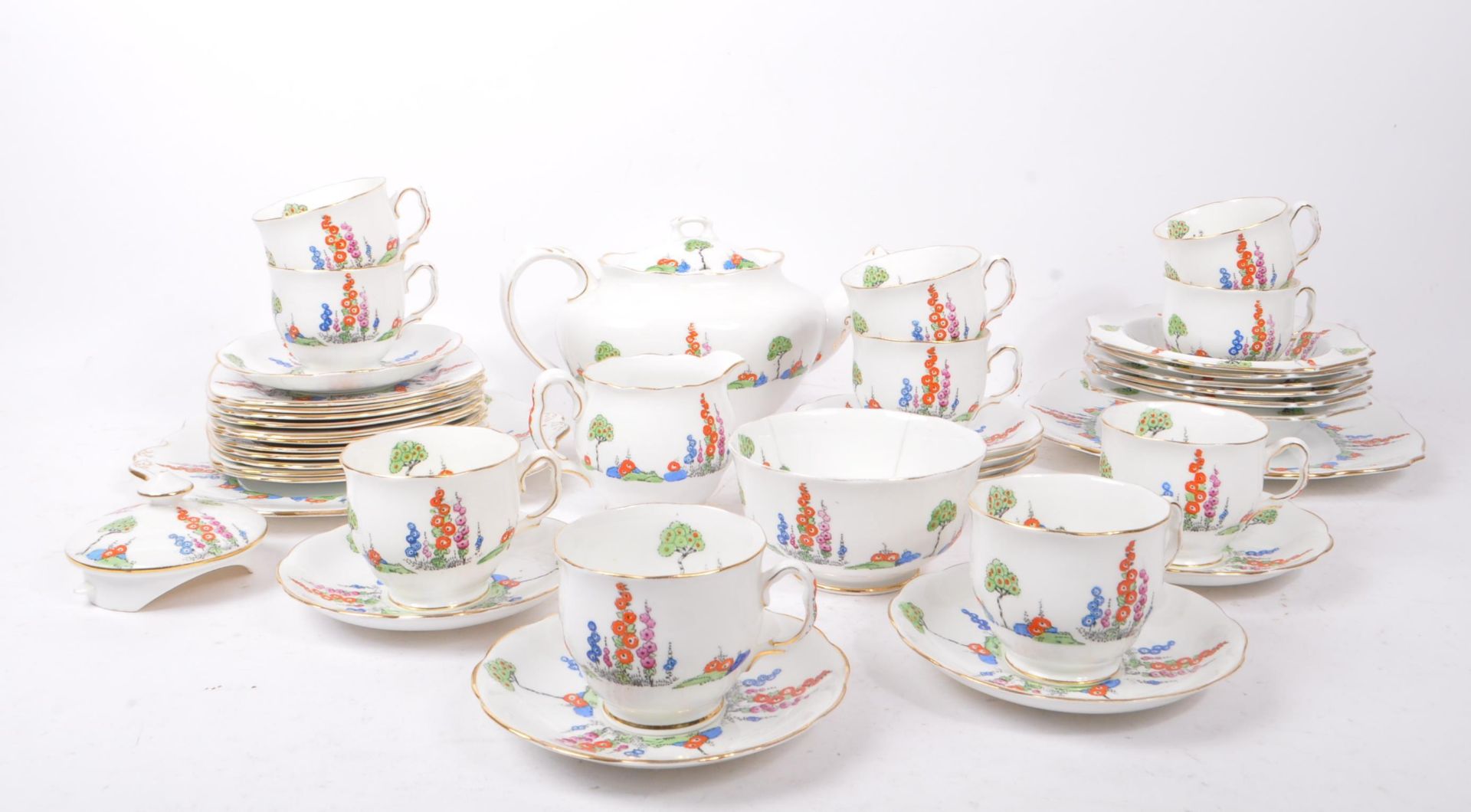 ROYAL ALBERT - HAPPYLAND PATTERN - PORCELAIN PART TEA SET