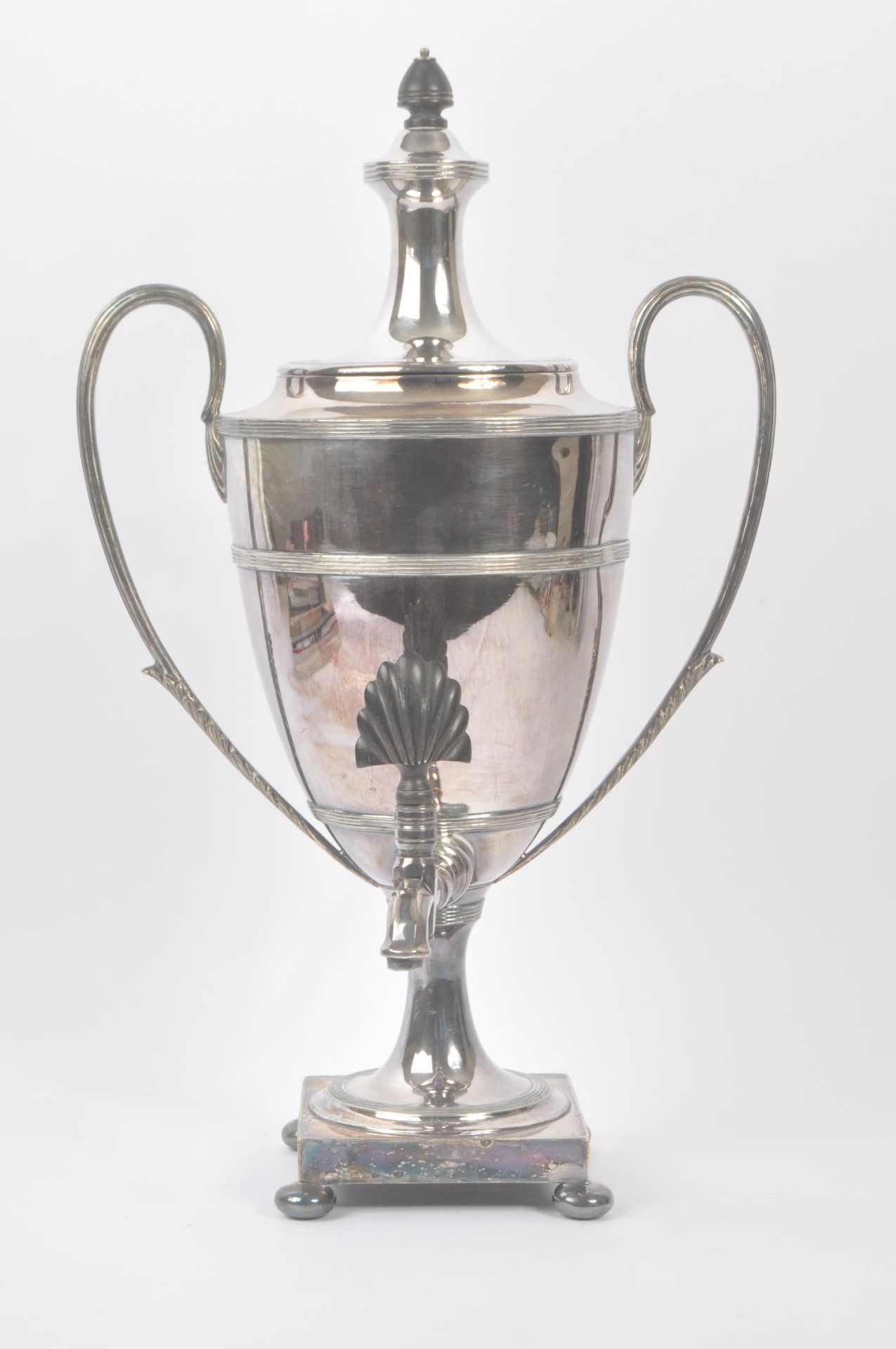 20TH CENTURY DECO SILVER PLATED SAMOVAR - Image 2 of 7