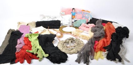 COLLECTION OF VINTAGE 20TH CENTURY GLOVES AND ACCESSORIES