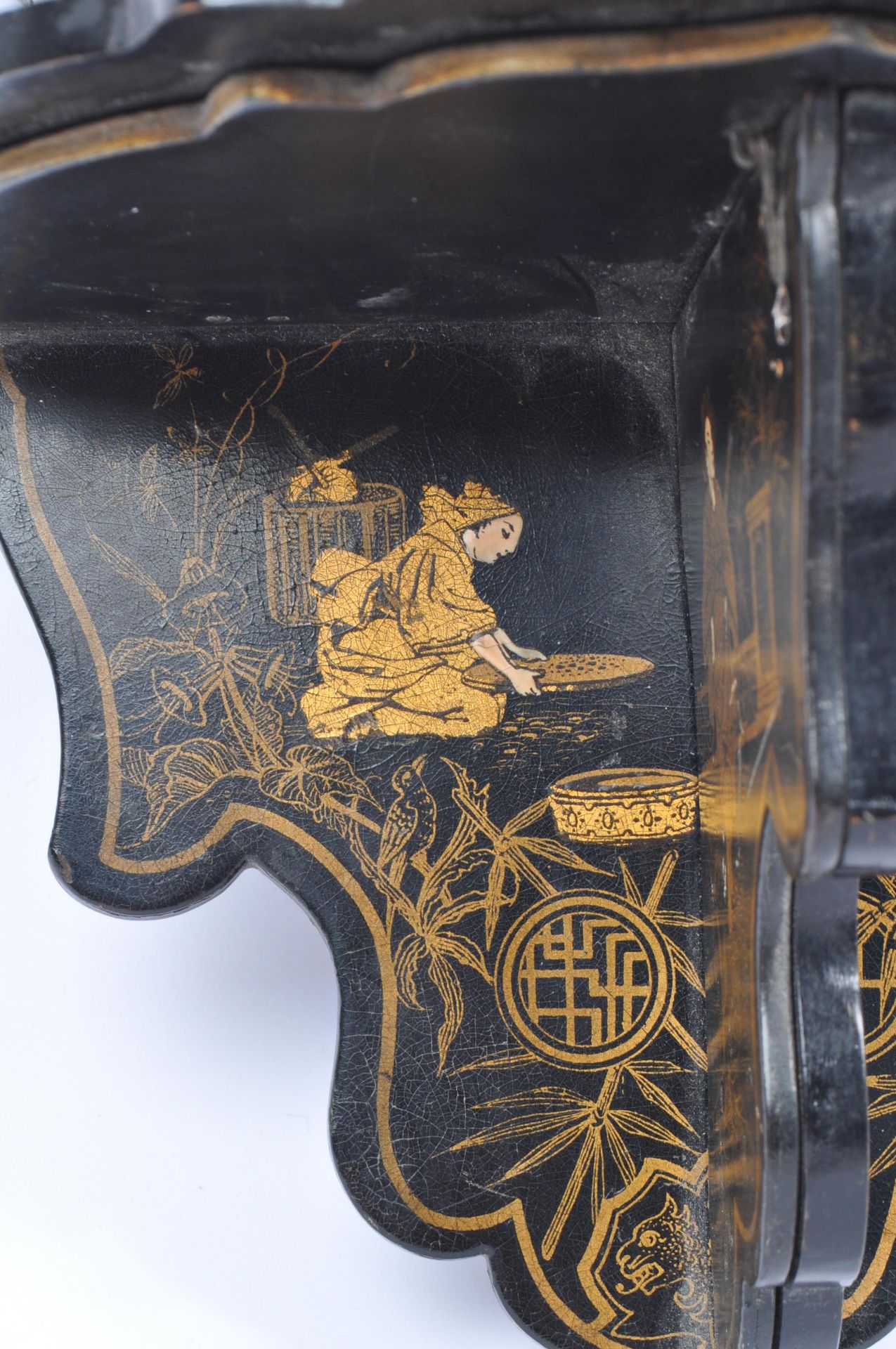 CHINESE LACQUERED WALL SCONCE SHELF - Image 5 of 7