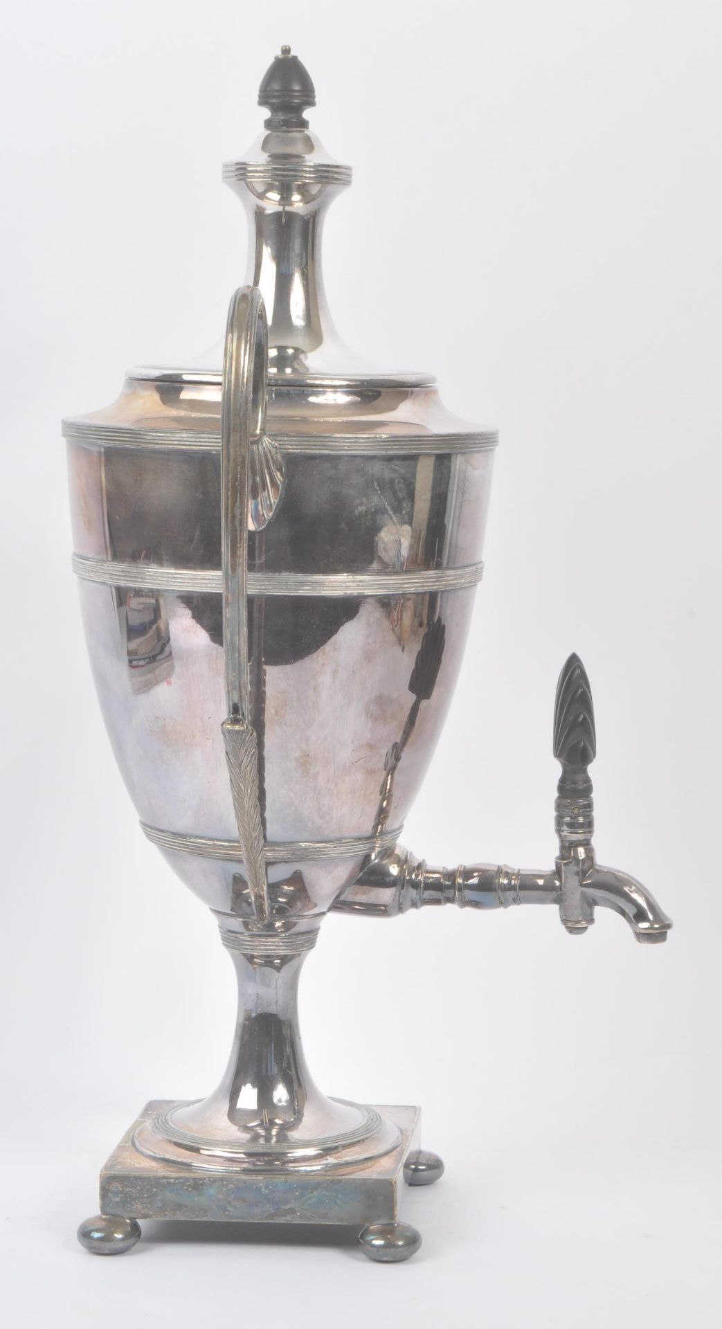 20TH CENTURY DECO SILVER PLATED SAMOVAR - Image 5 of 7