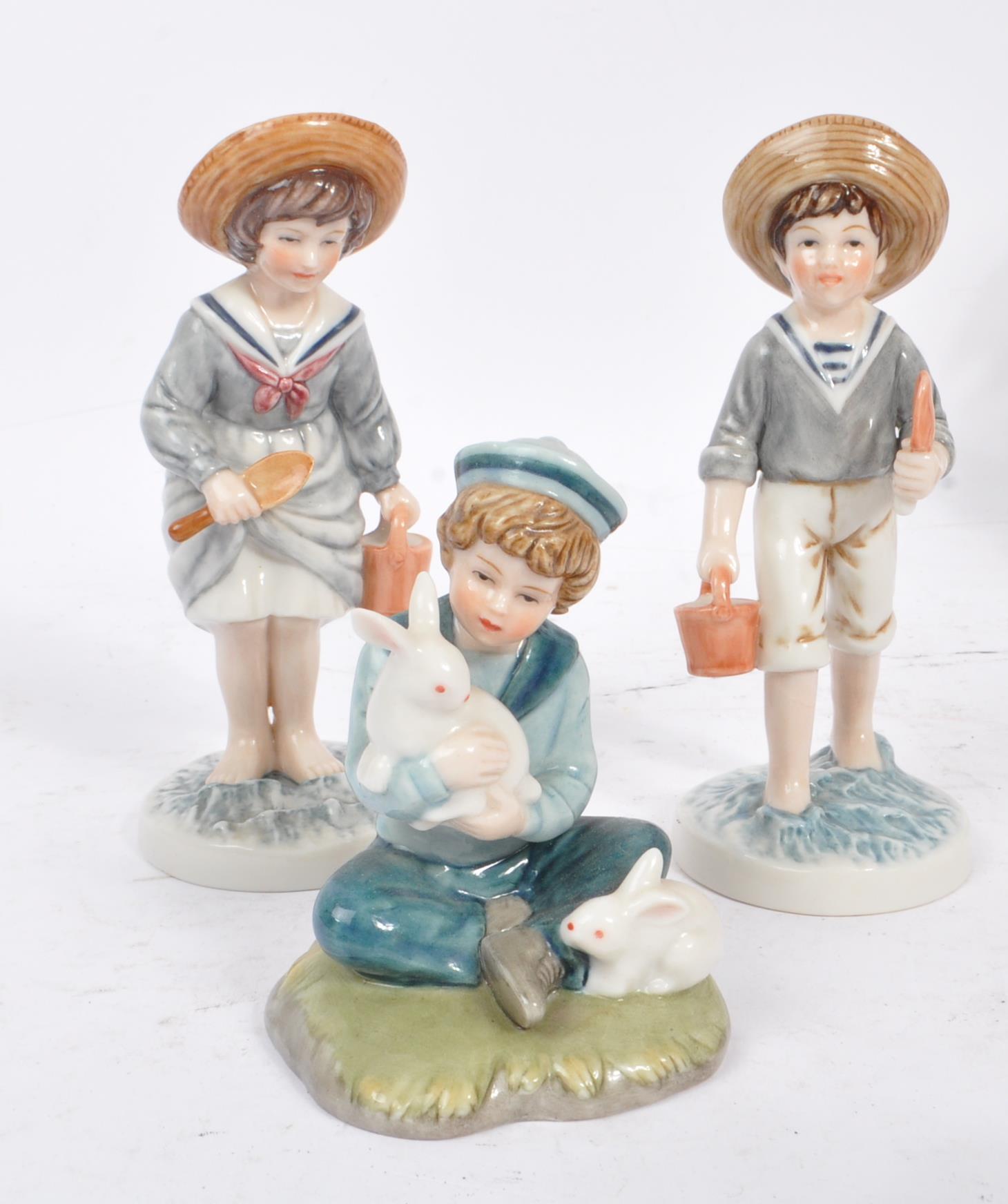 ROYAL DOULTON & ROYAL OSBORNE - COLLECTION OF CHINA FIGURES - Image 3 of 6