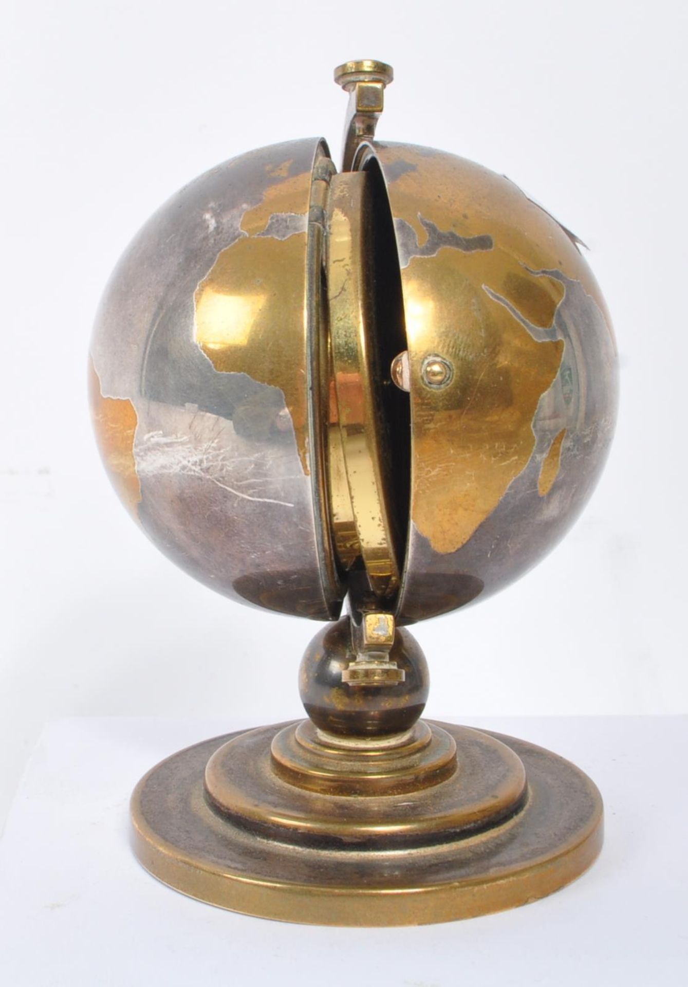 EUROPA - SEVEN JEWELS - VINTAGE 20TH CENTURY GLOBE CLOCK - Image 4 of 5