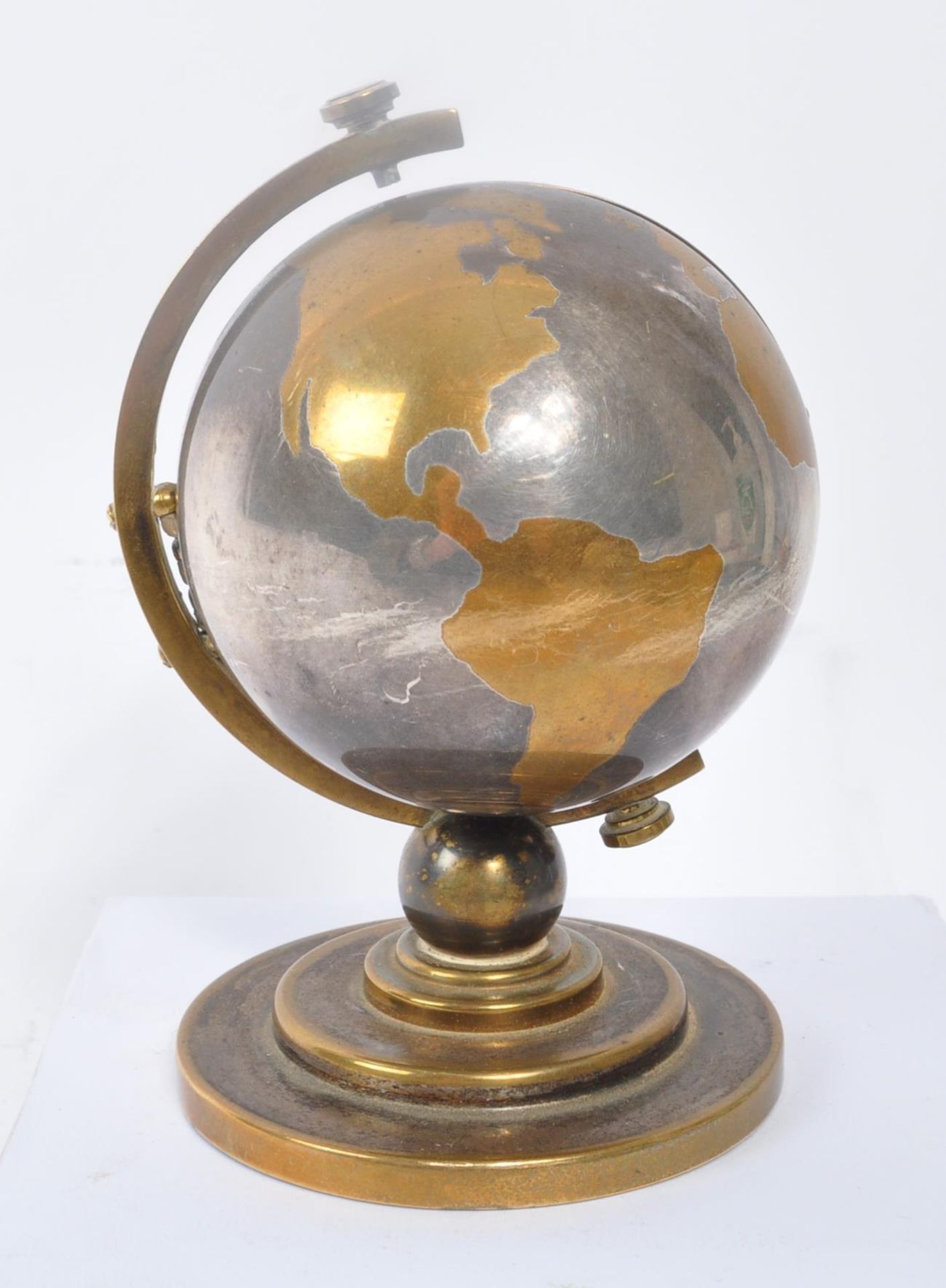 EUROPA - SEVEN JEWELS - VINTAGE 20TH CENTURY GLOBE CLOCK - Image 2 of 5