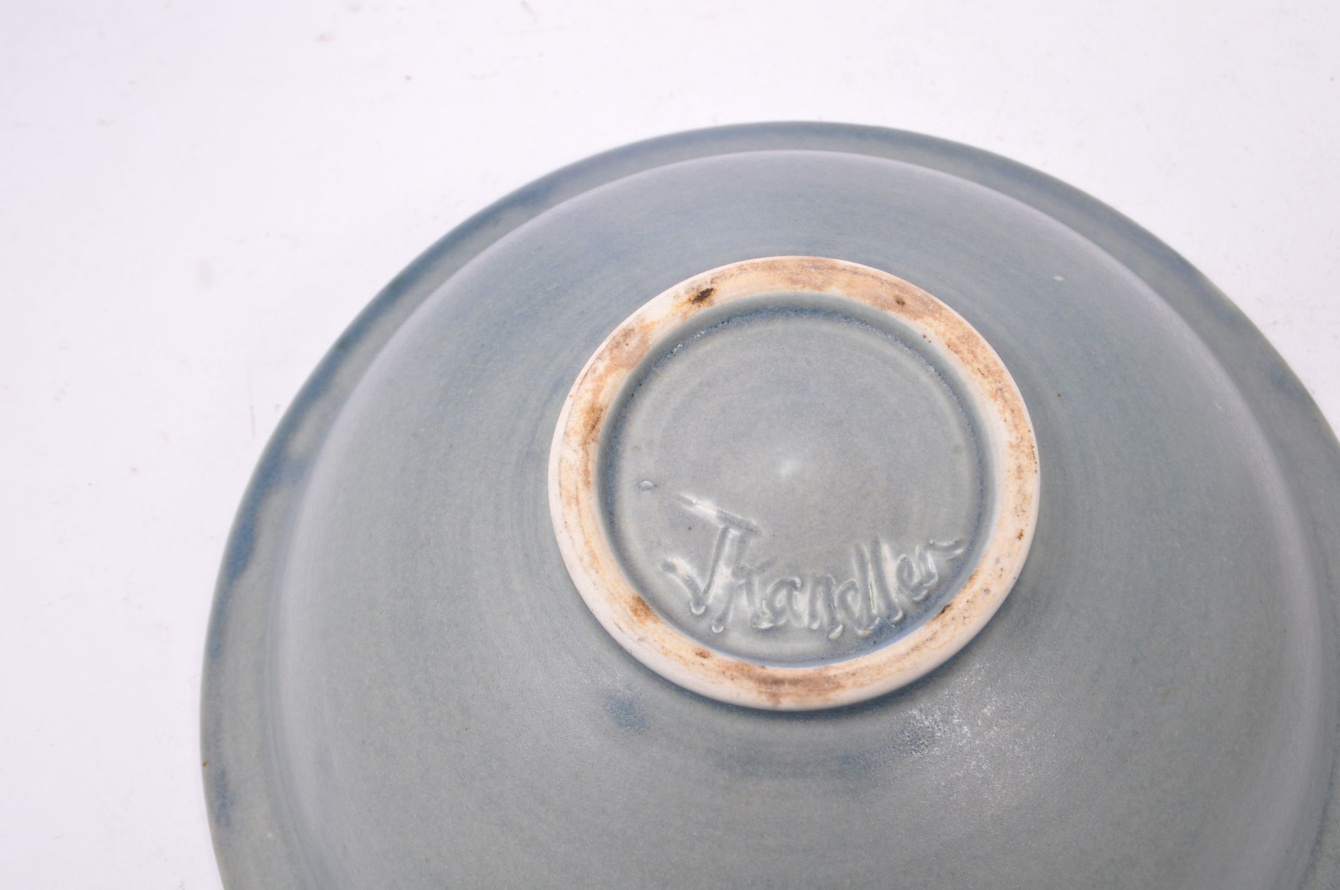 LARGE COLLECTION OF 20TH CENTURY STUDIO POTTERY - Image 5 of 7