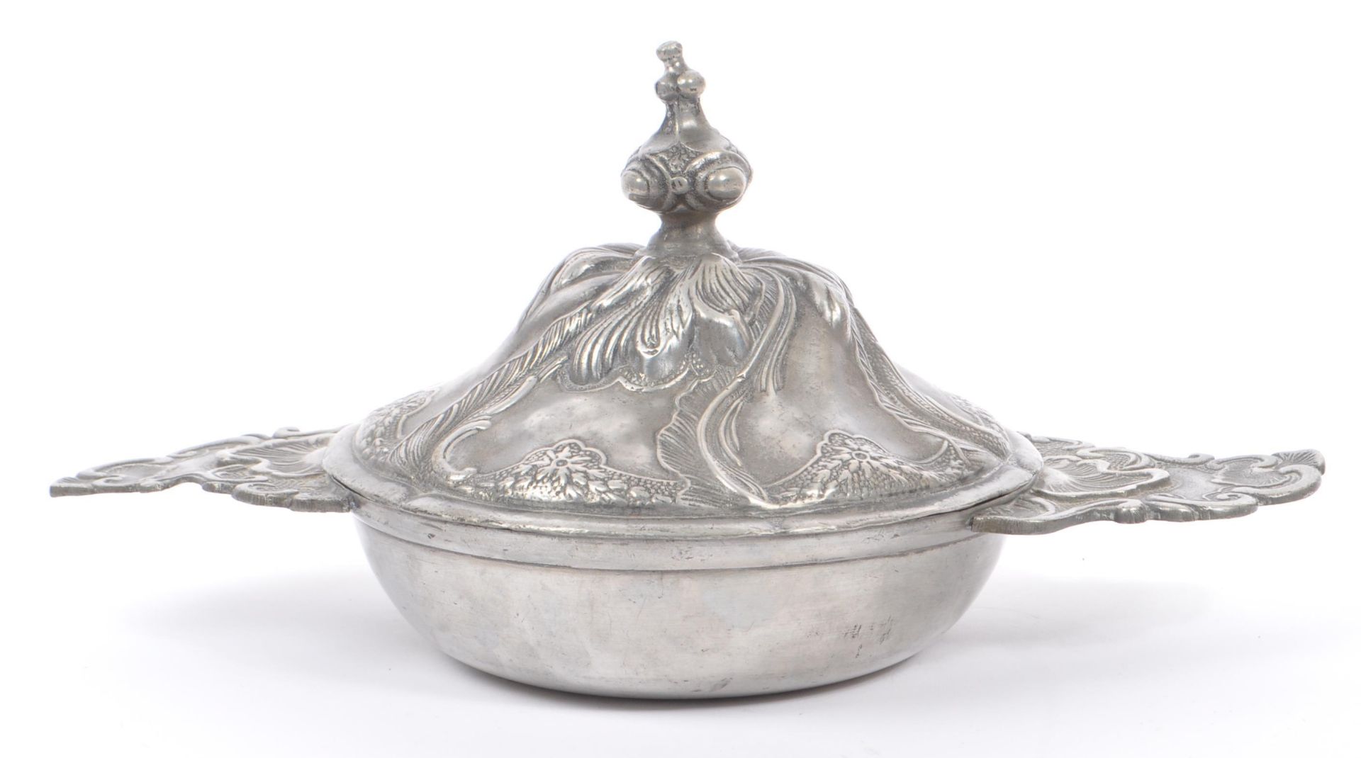 19TH CENTURY ART NOUVEAU LIDDED PEWTER POT - Bild 3 aus 7