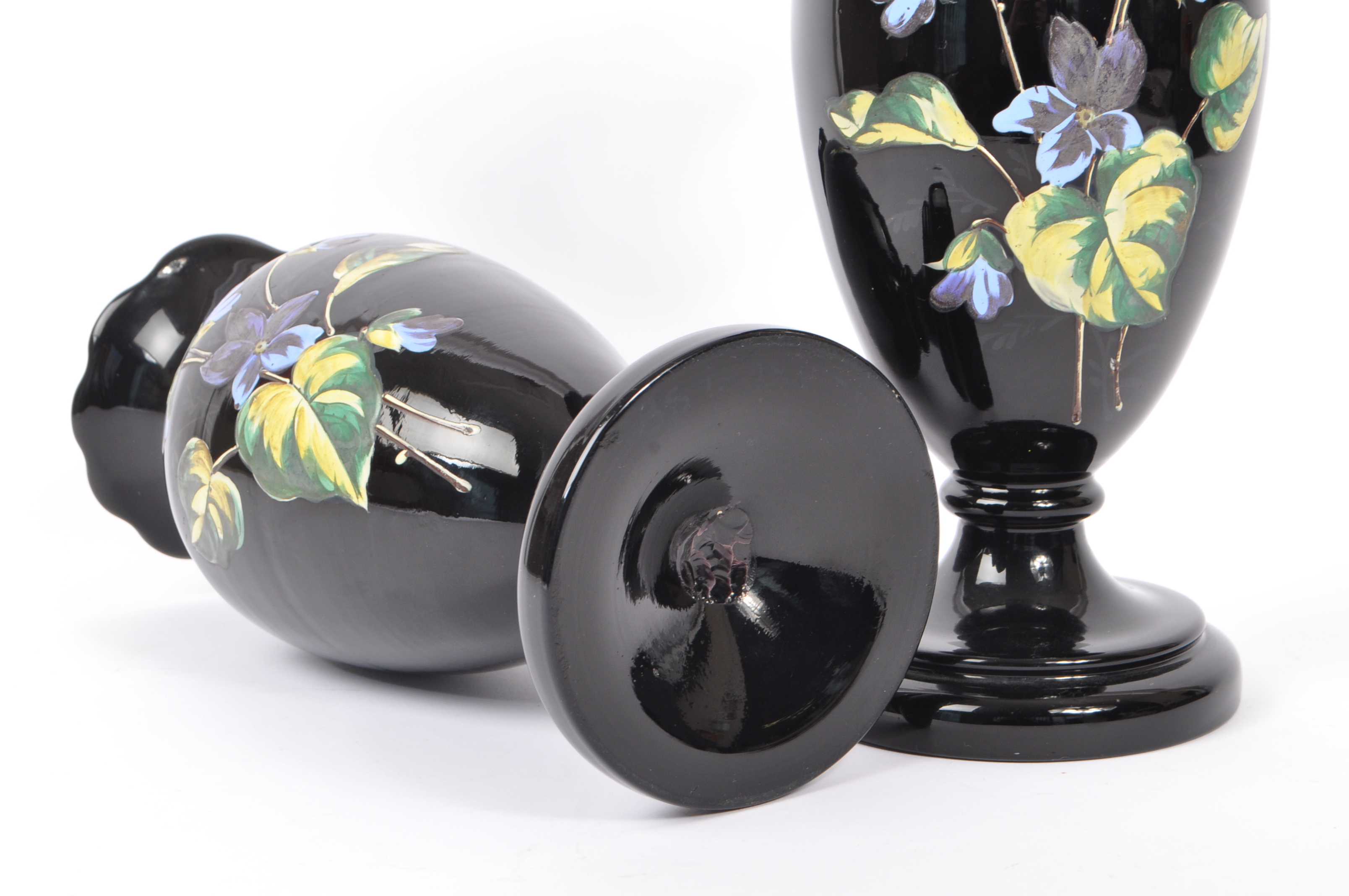 PAIR OF EDWARDIAN ENAMELLED BOHEMIAN STYLE GLASS VASES - Image 7 of 7