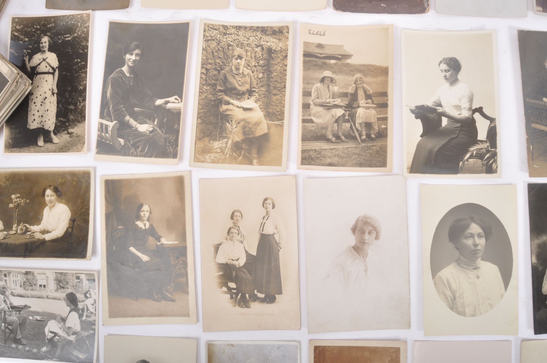 COLLECTION OF REAL PHOTO POSTCARDS OF SOCIAL HISTORY WOMEN - Bild 5 aus 15