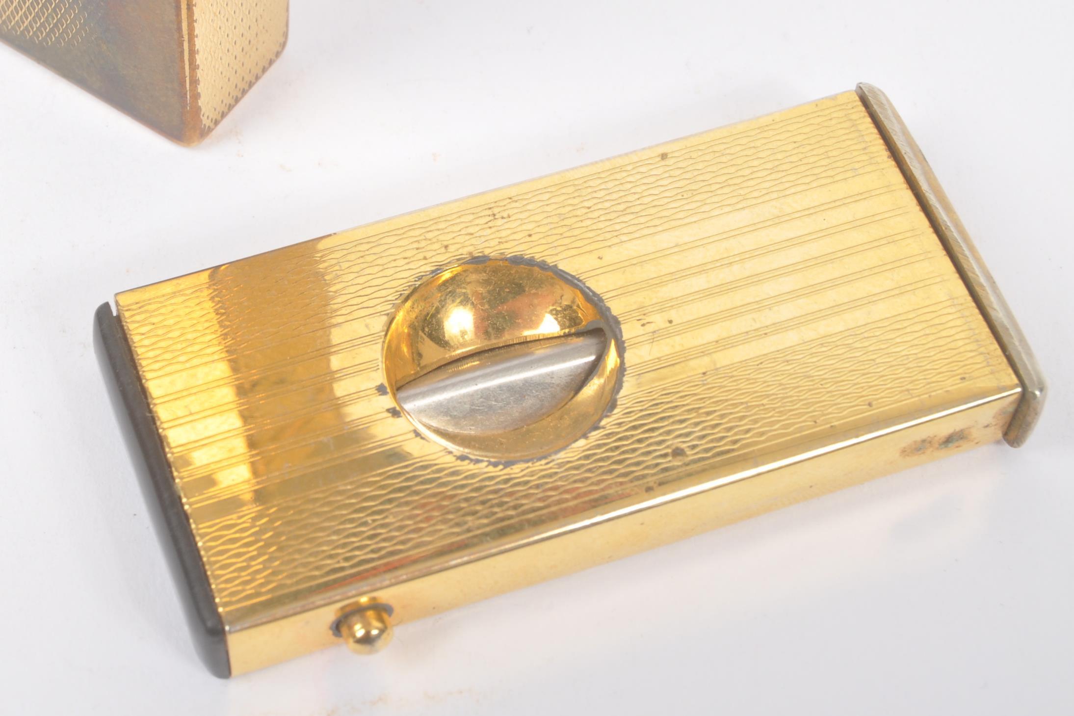 DUNHILL - 20TH CENTURY SWISS CIGARETTE LIGHTER - Image 4 of 5