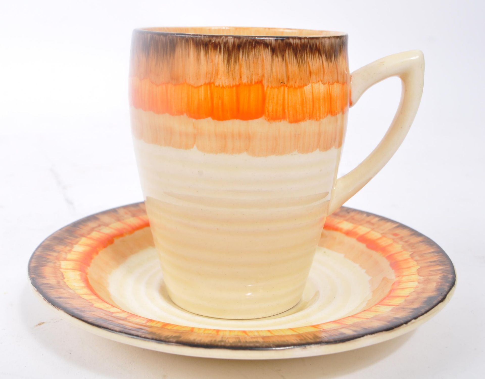 CLARICE CLIFF - 1930S ART DECO TEACUP AND SAUCER - Image 7 of 8