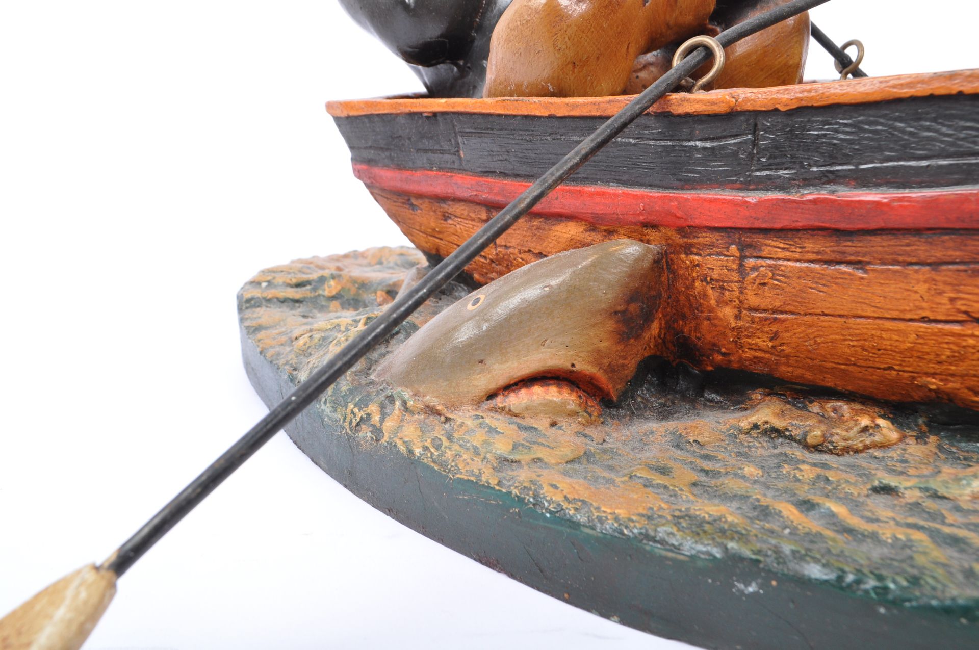 VINTAGE 20TH CENTURY WOODEN MODEL OF A FISHING BOAT - Bild 5 aus 5