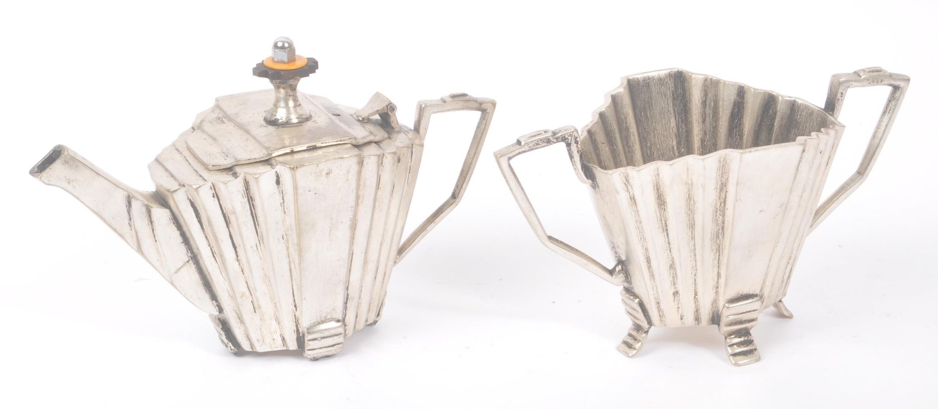 1902S ART DECO SILVER PLATE THREE PIECE TEA SERVICE - Image 6 of 7