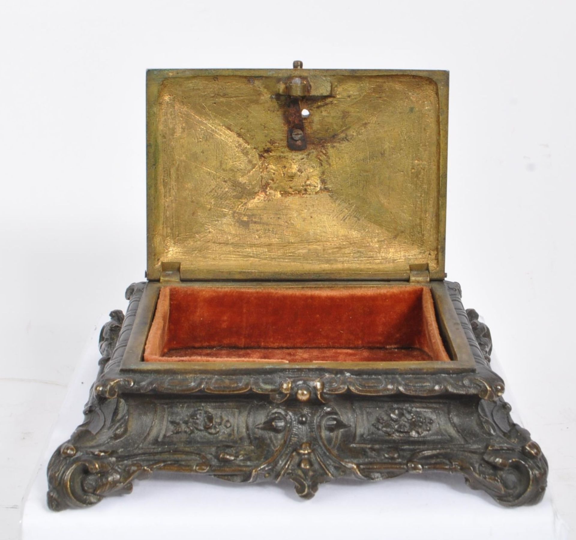 20TH CENTURY FRENCH BRONZE MATCH BOX - Image 3 of 6