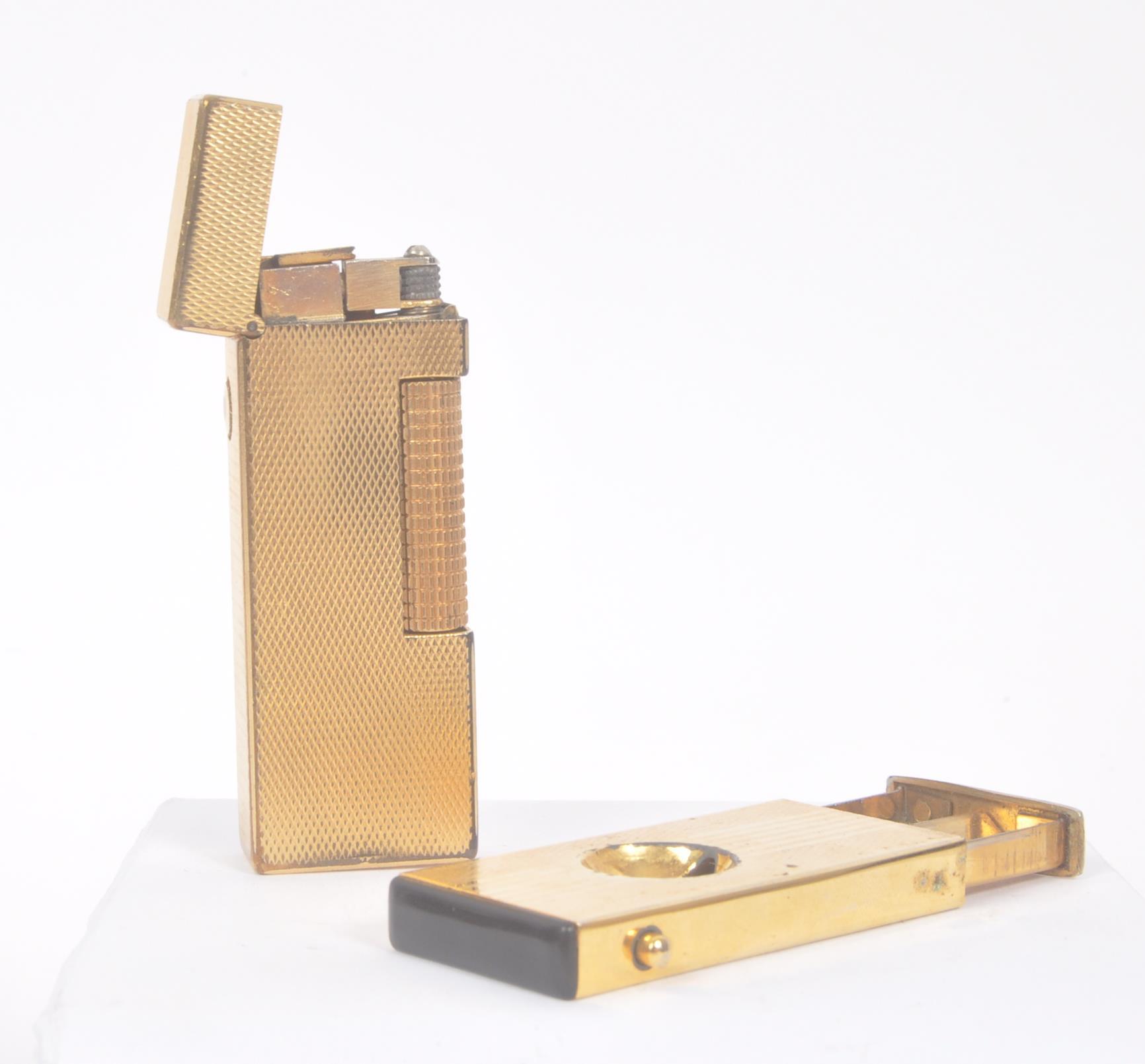 DUNHILL - 20TH CENTURY SWISS CIGARETTE LIGHTER