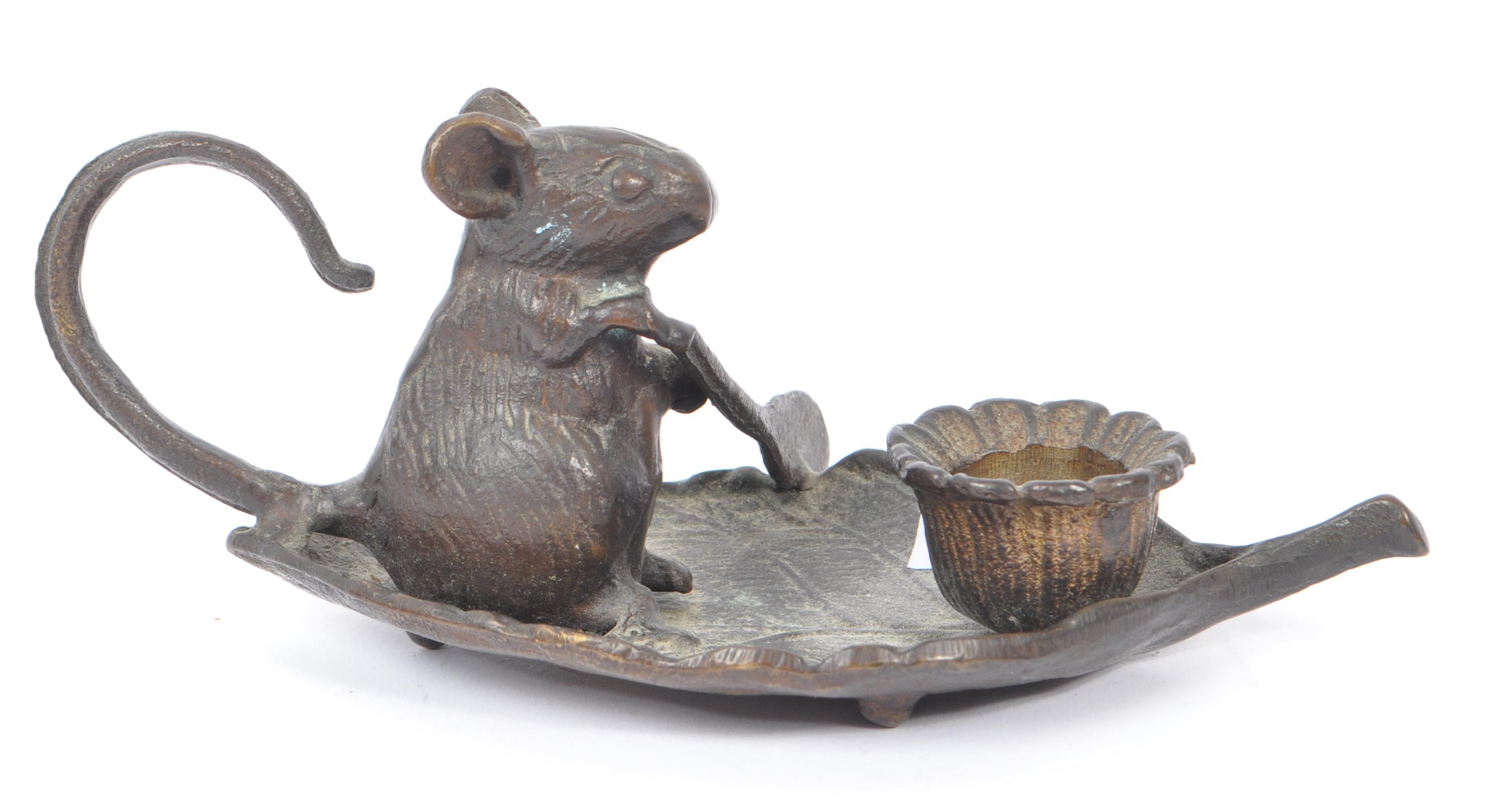 BRONZE MOUSE CANDLESTICK HOLDER / CHAMBER STICK - Image 3 of 6