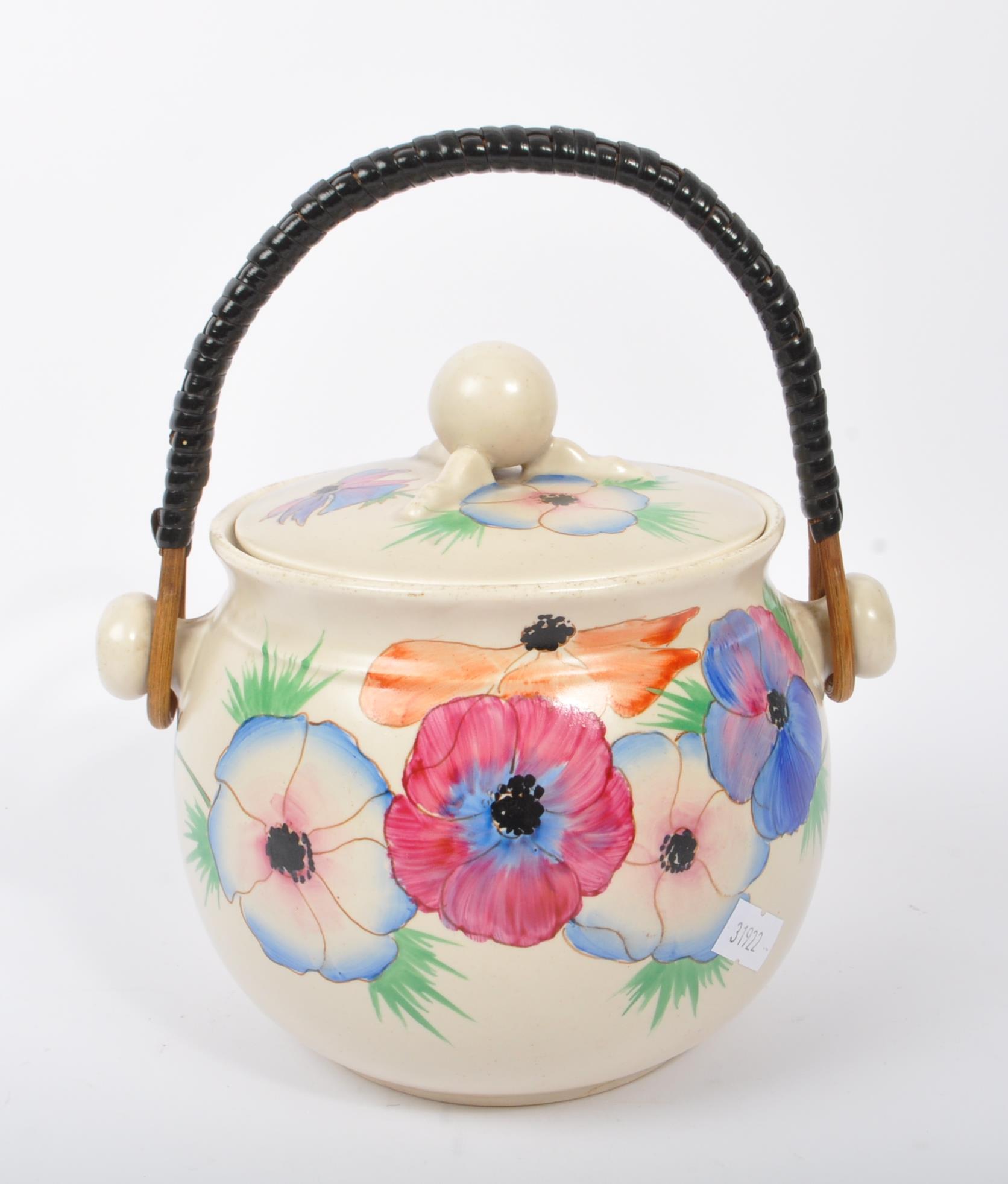 CLARICE CLIFF - MID CENTURY HAND PAINTED CERAMIC CAULDRON - Image 4 of 7