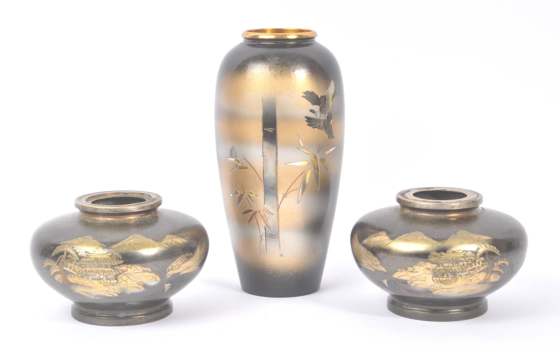 PAIR OF EARLY 20TH CENTURY JAPANESE BRASS VASES