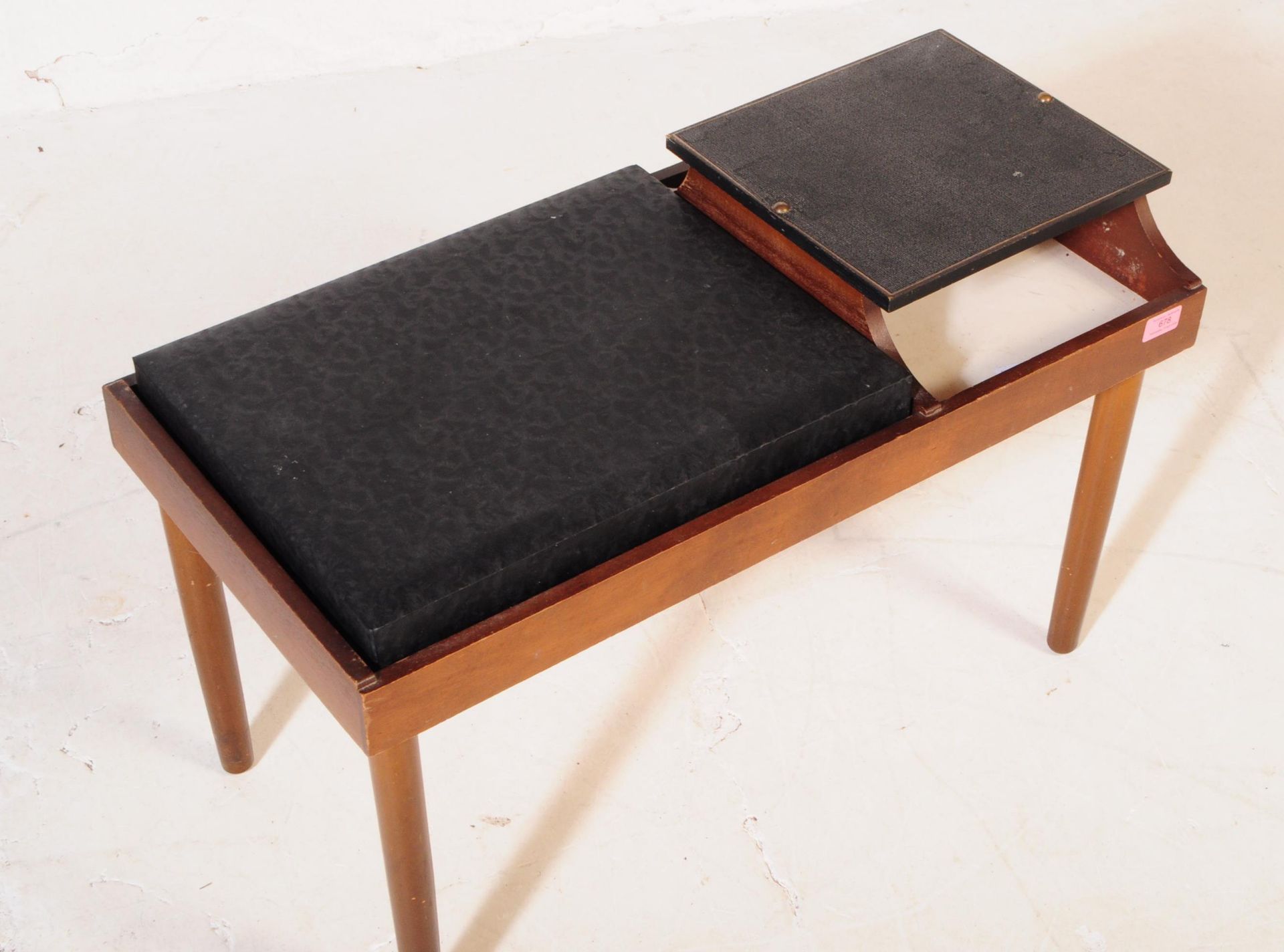 BRITISH MODERN DESIGN - MID CENTURY VENEERED TELEPHONE TABLE - Bild 2 aus 4