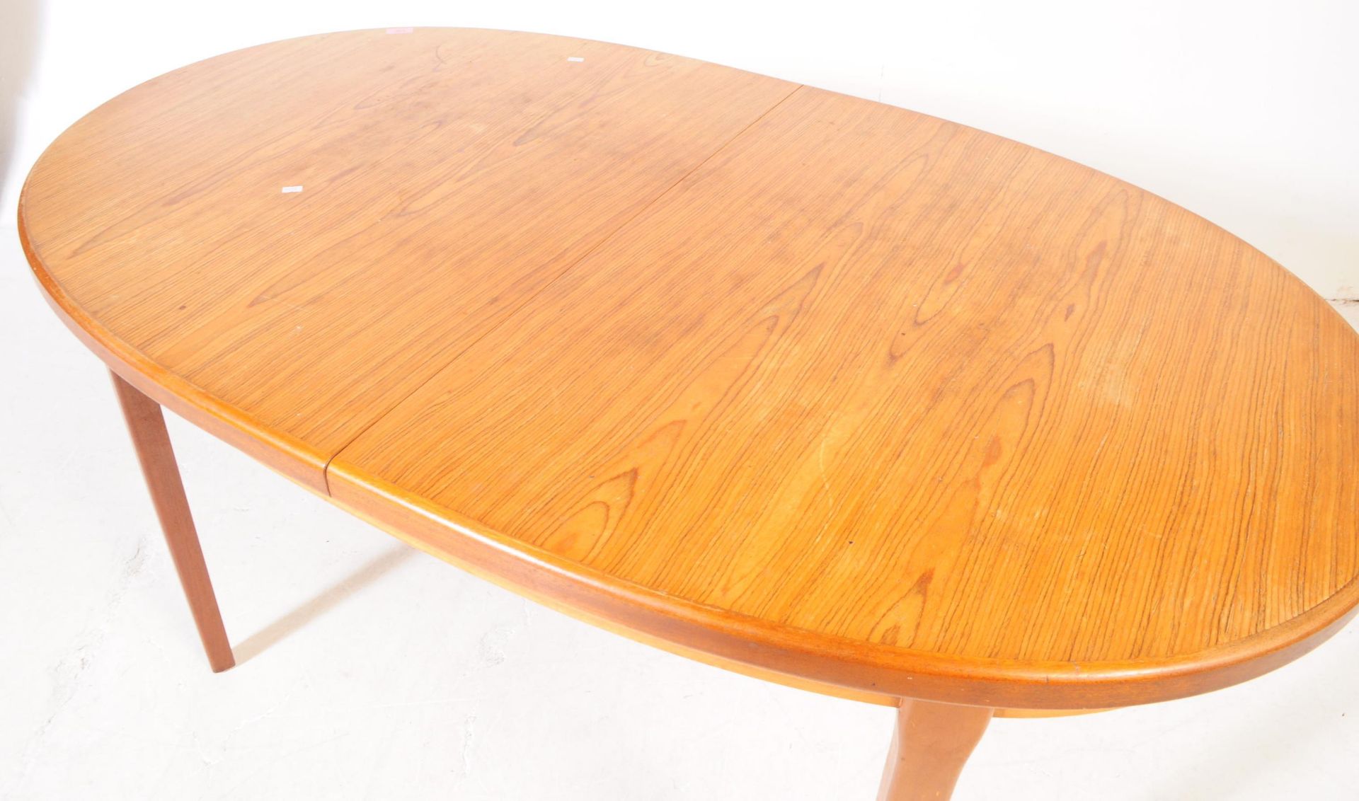 BRITISH MODERN DESIGN - MID CENTURY TEAK DINING TABLE - Image 2 of 4