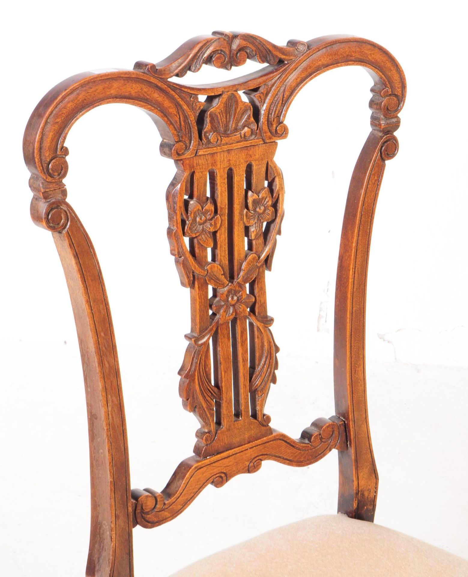 FOUR LATE 19TH CENTURY CHIPPENDALE STYLE DINING CHAIRS - Image 6 of 6