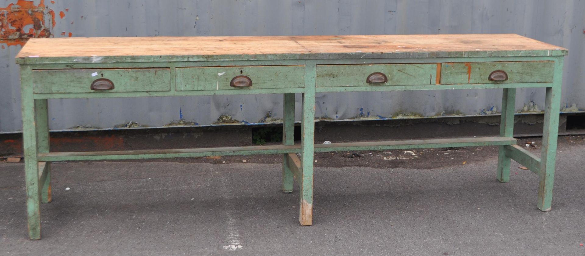 LARGE VINTAGE 20TH CENTURY ENGINEERING FACTORY PINE TABLE
