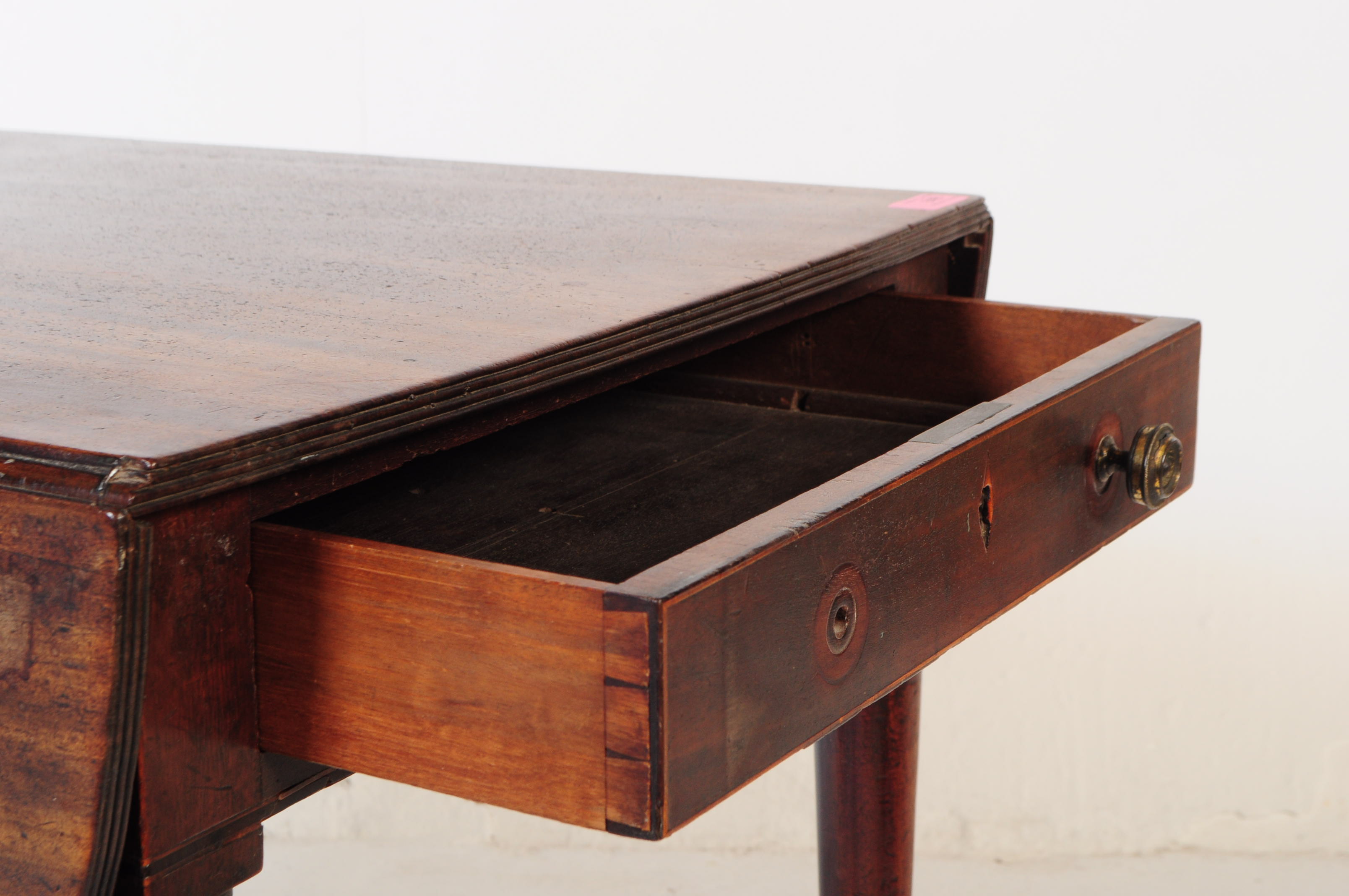 GEORGE III 19TH CENTURY MAHOGANY PEMBROKE TABLE - Image 3 of 4