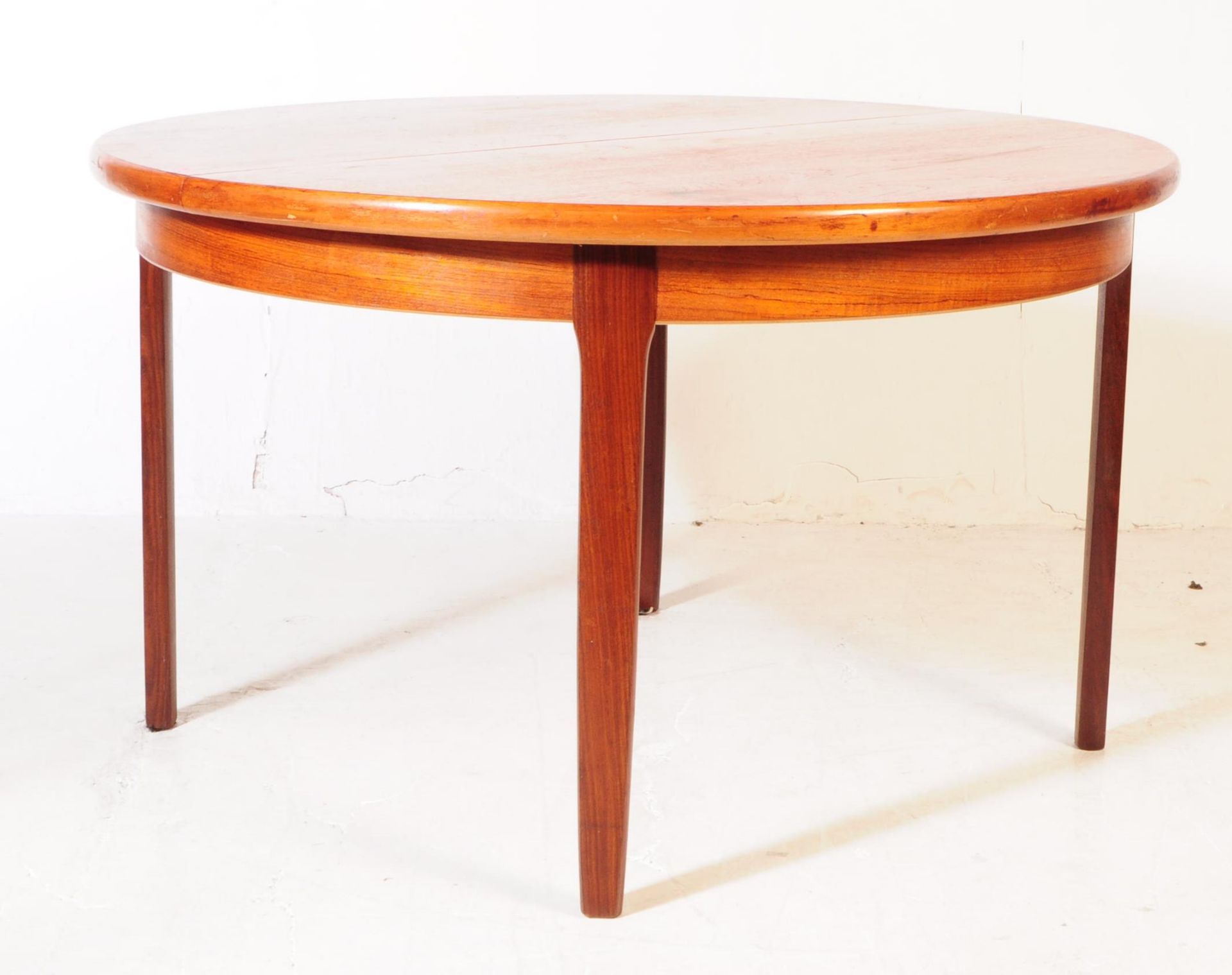 BRITISH MODERN DESIGN - RETRO MID CENTURY DINING TABLE & CHAIRS - Image 2 of 8